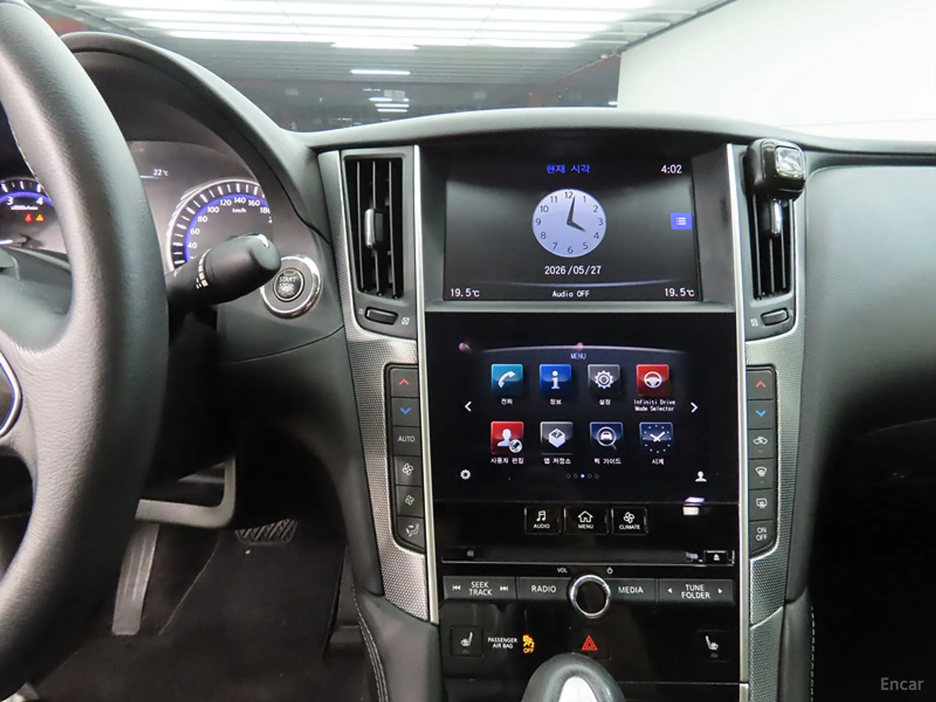 Infiniti Q50 превью 12
