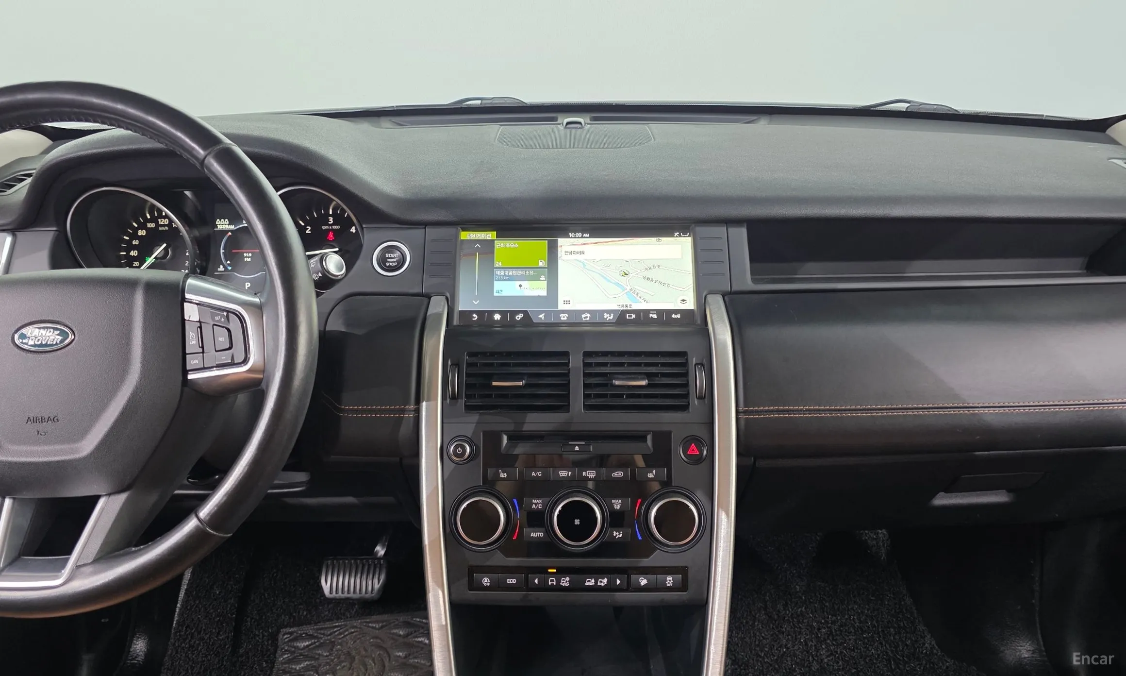 Land Rover Discovery Sports превью 13
