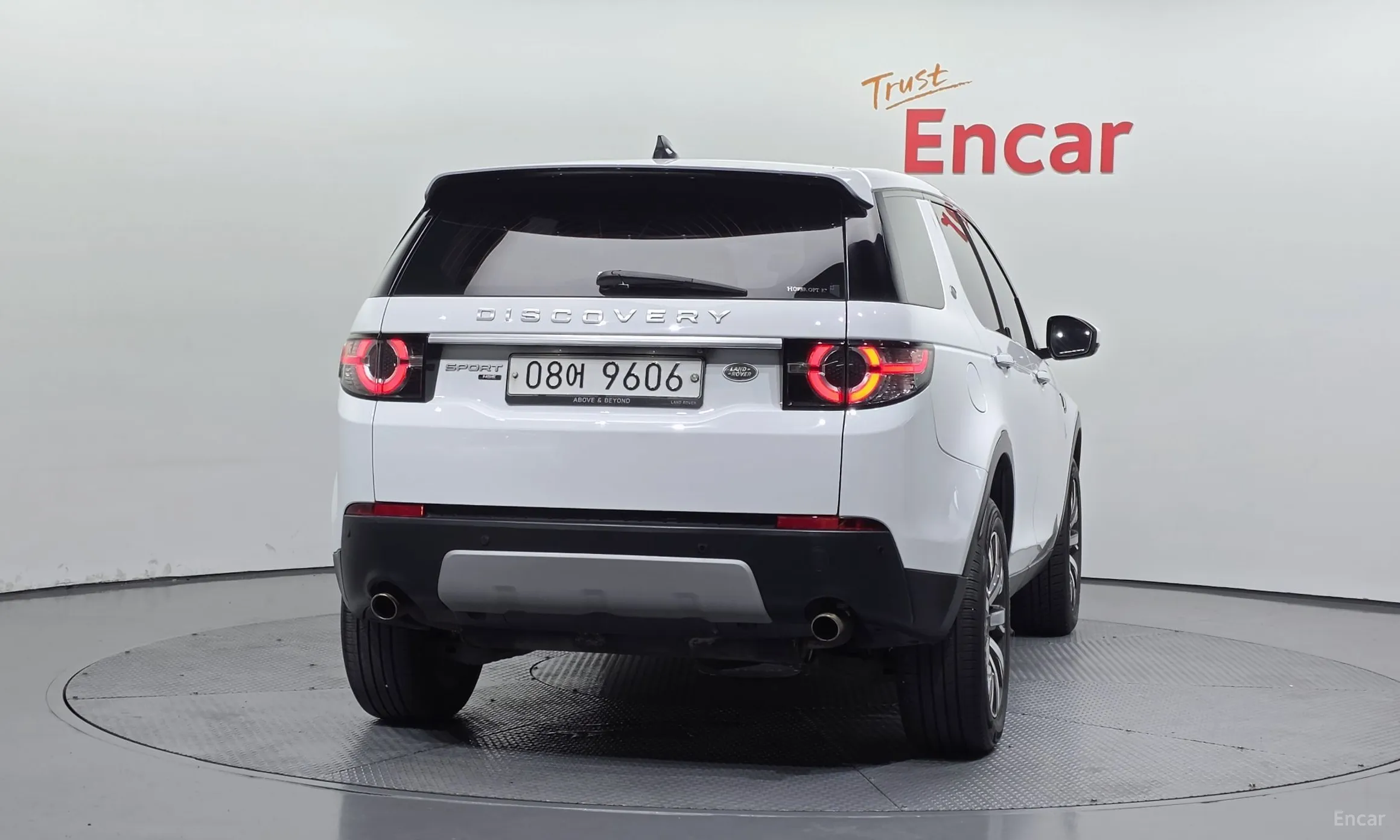 Land Rover Discovery Sports превью 4