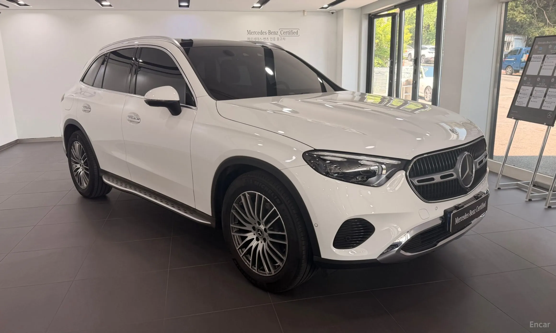 Mercedes Benz GLC-Class X254