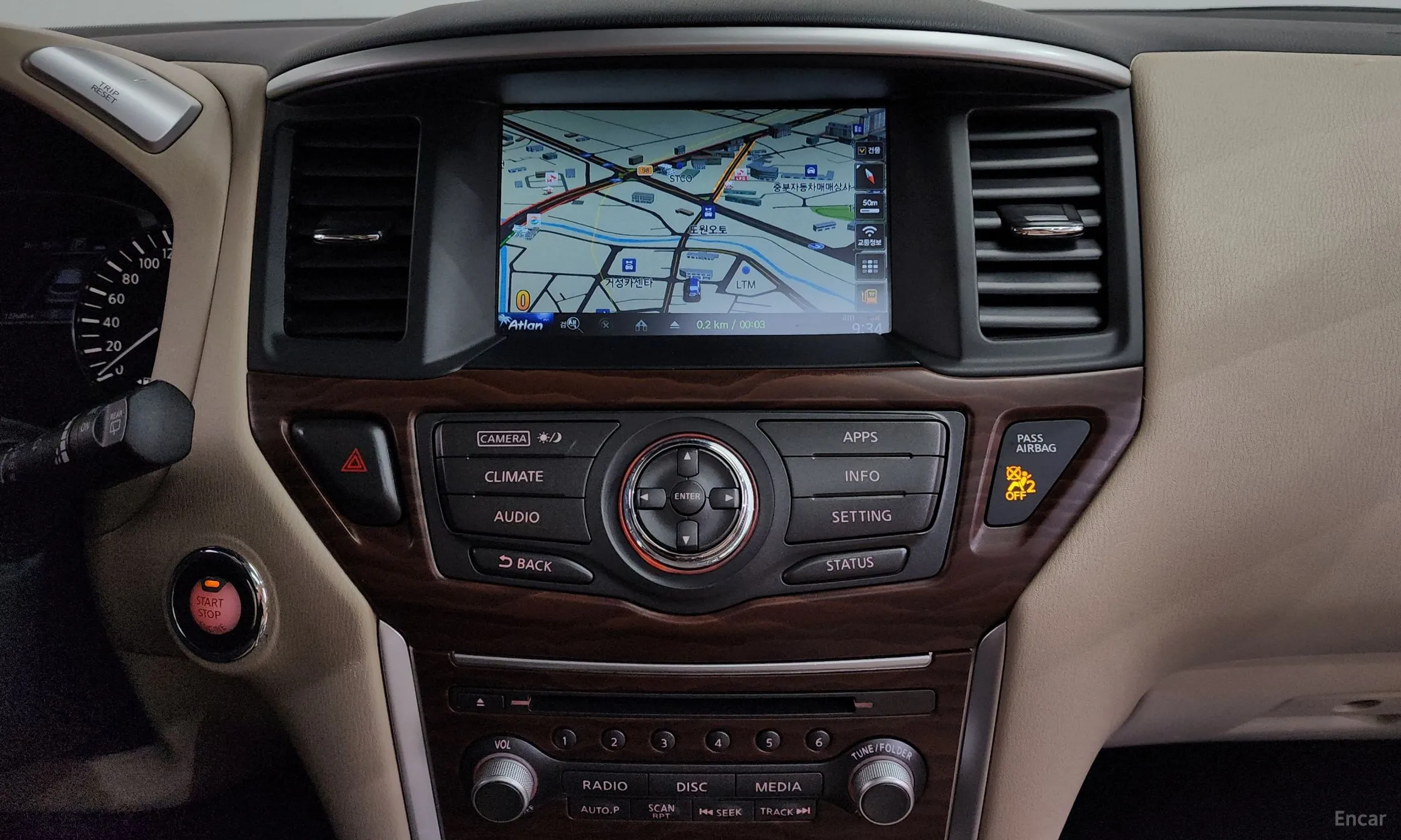 Nissan Pathfinder Gen 4 превью 13