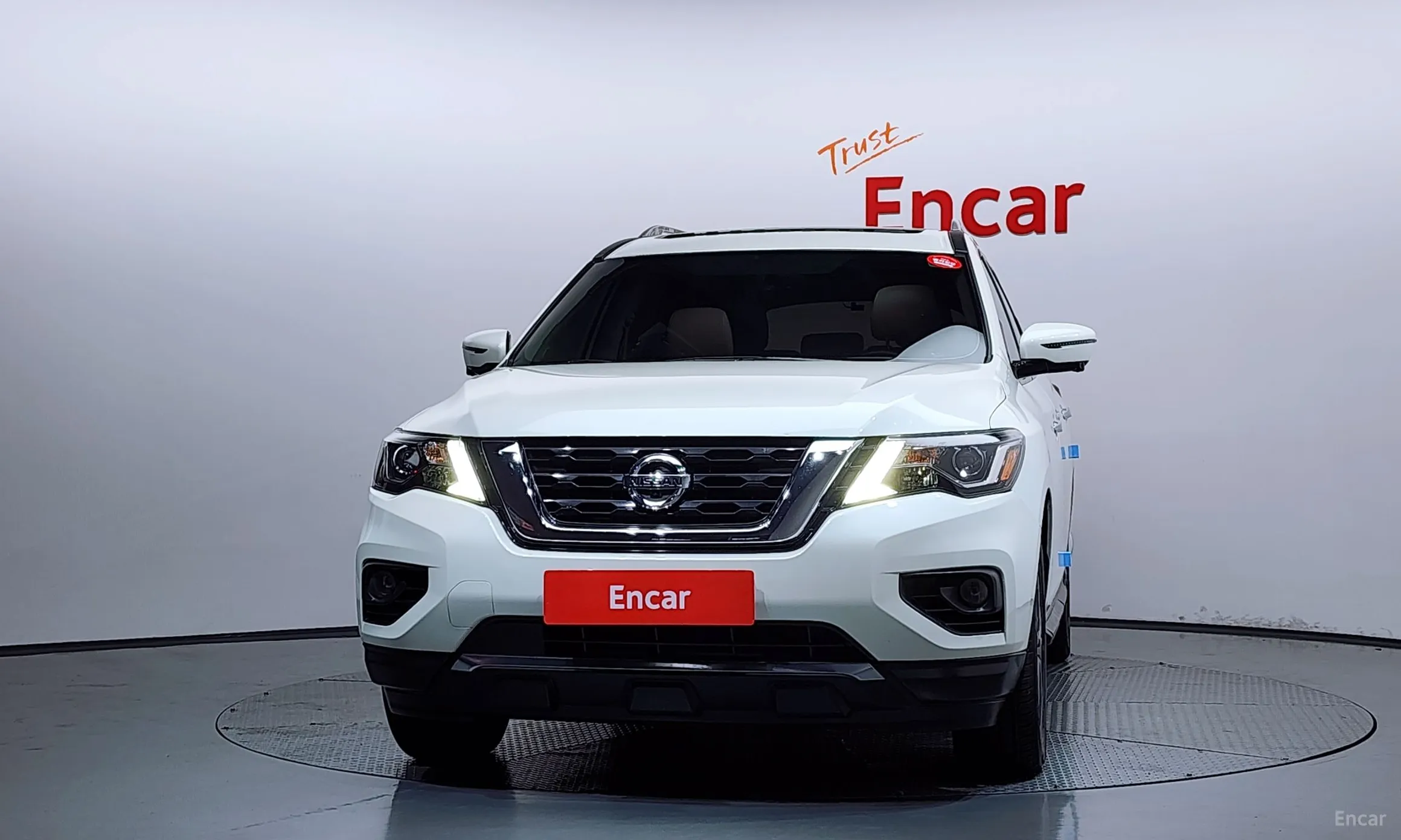 Nissan Pathfinder Gen 4 превью 3