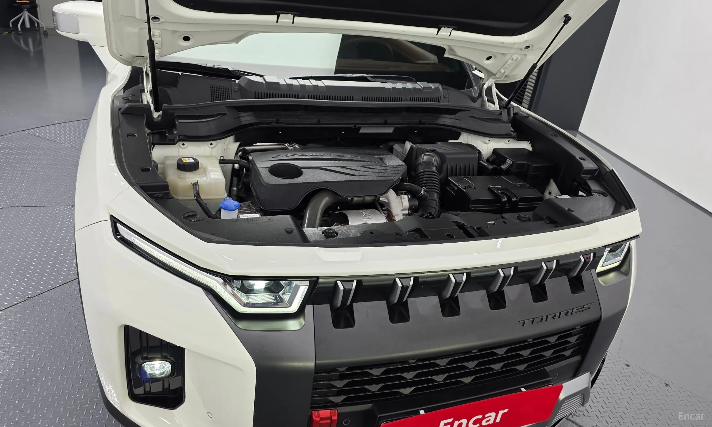 KG Mobility (SsangYong) Torres превью 6