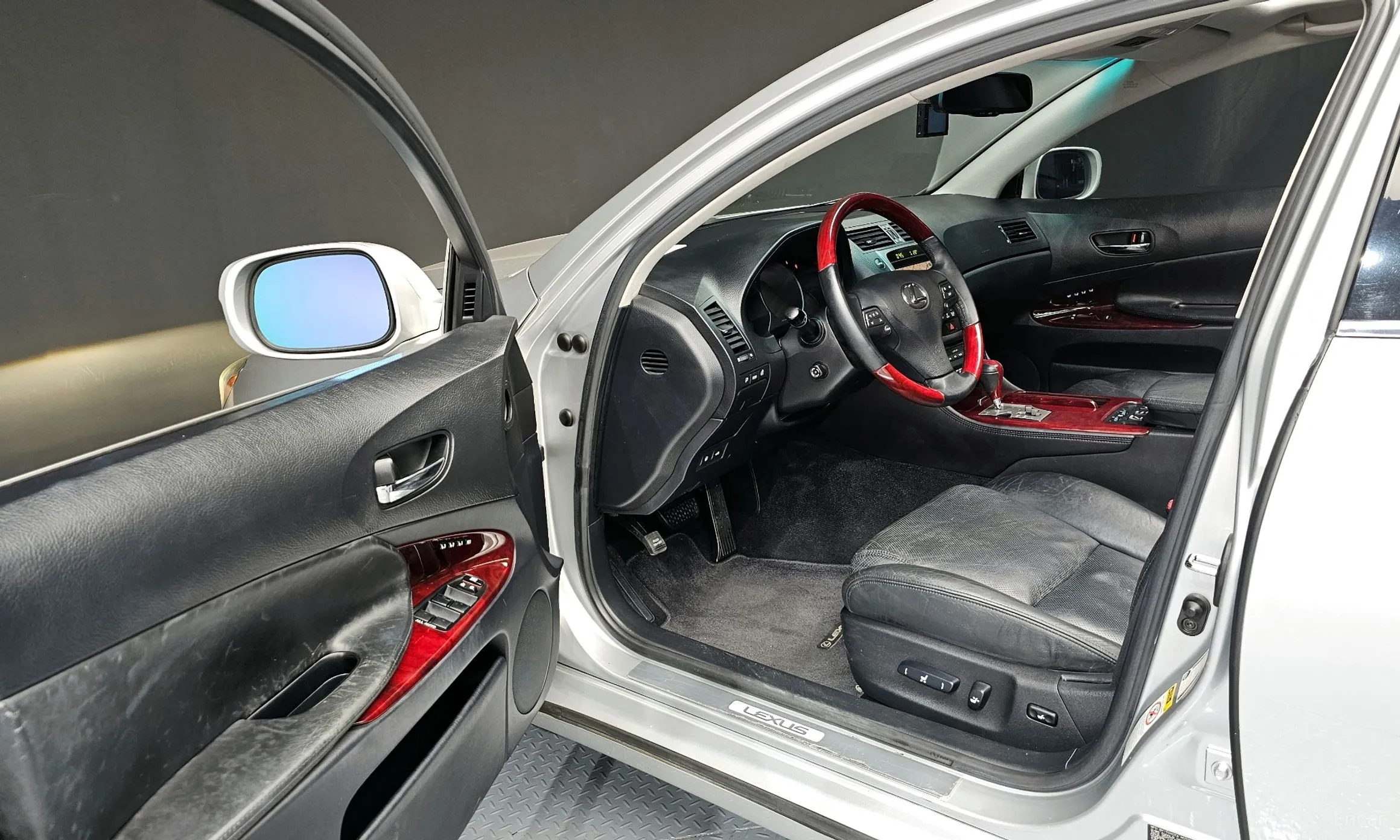 Lexus GS450h превью 10