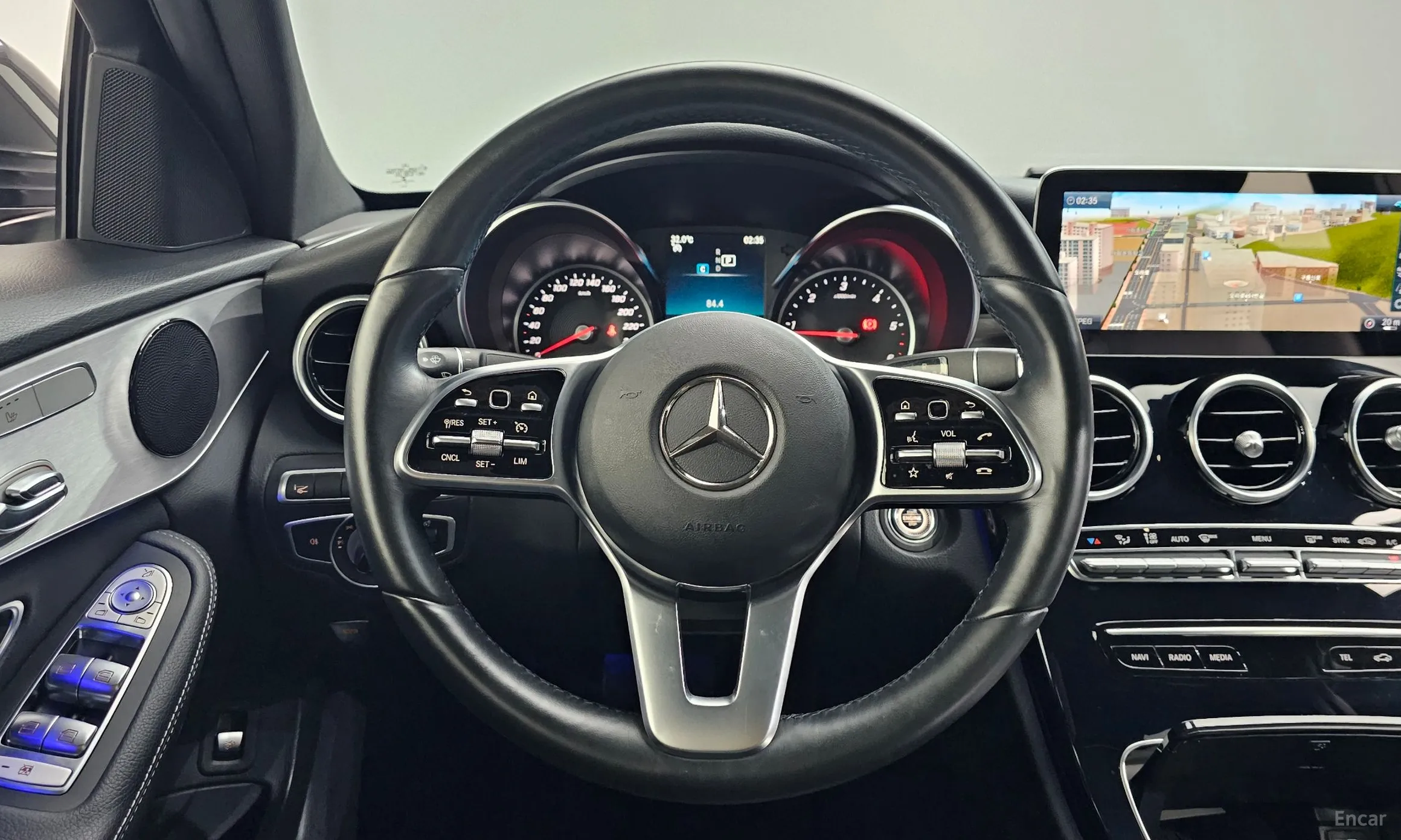 Mercedes Benz C-Class W205 превью 14