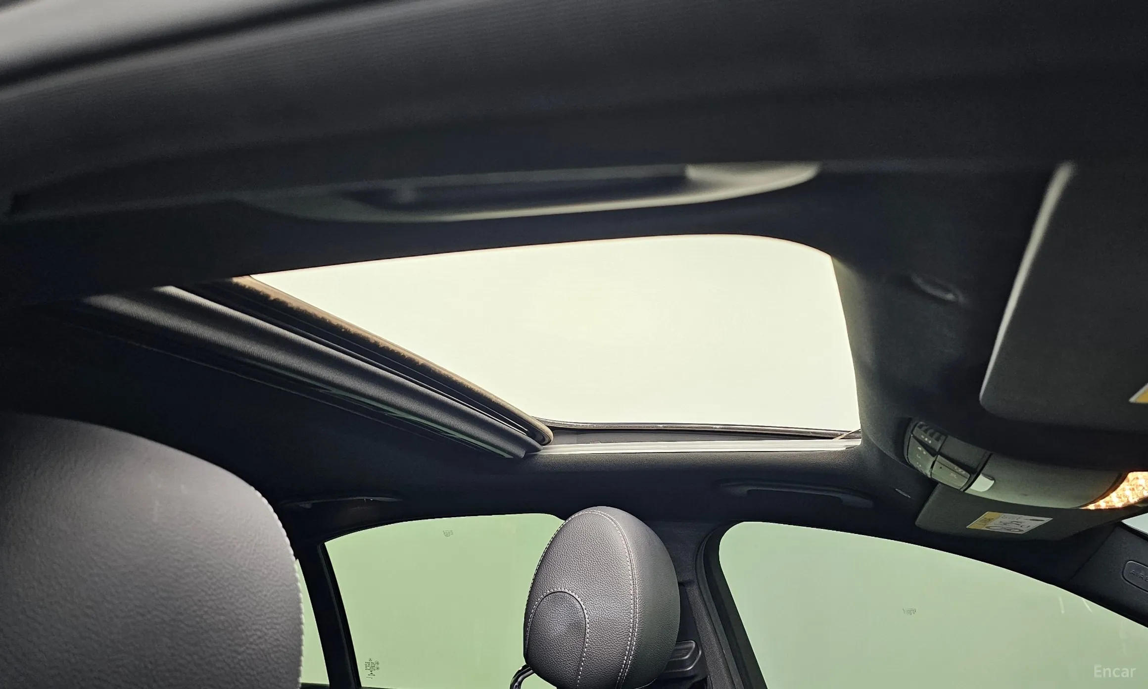 Mercedes Benz C-Class W205 превью 16