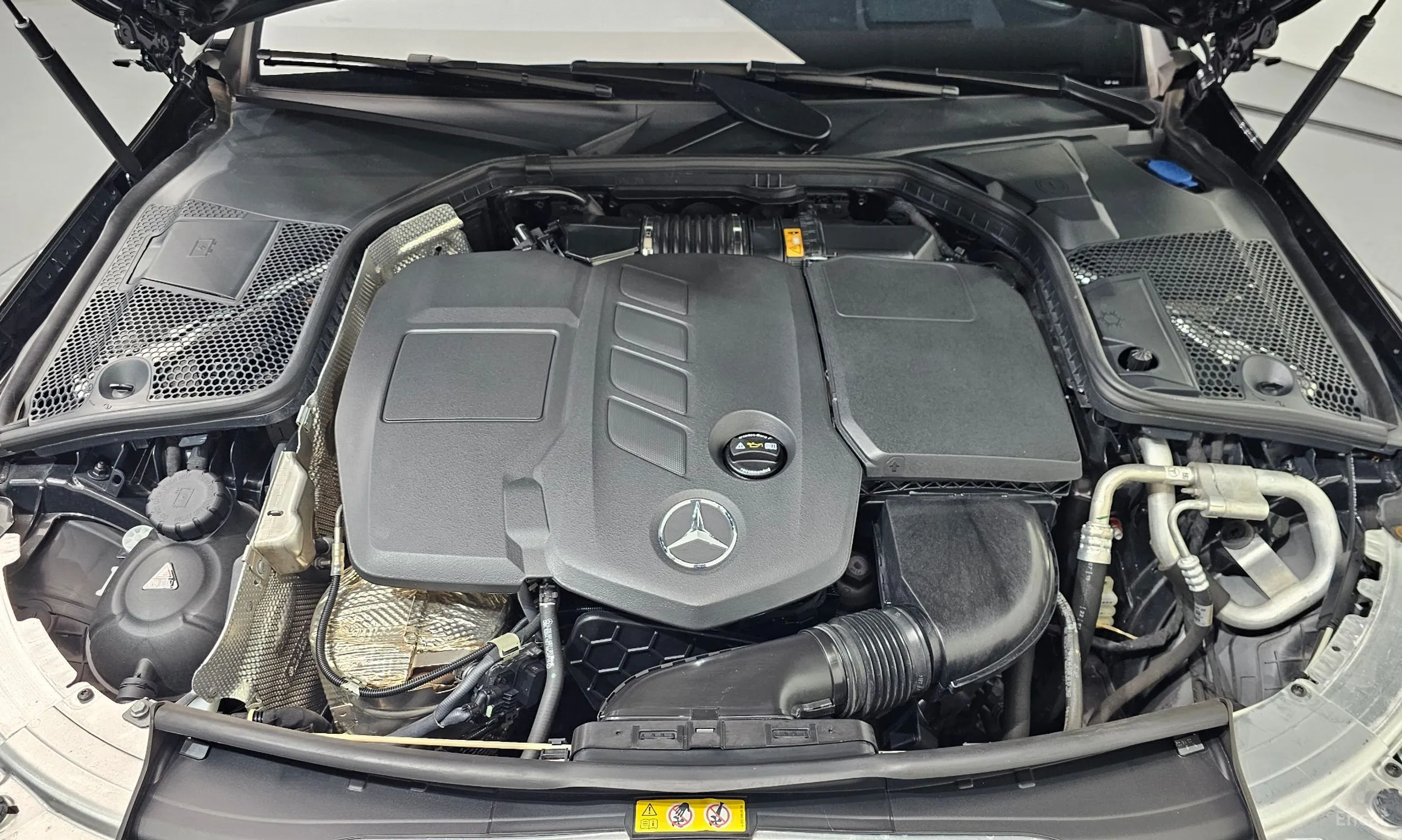 Mercedes Benz C-Class W205 превью 6
