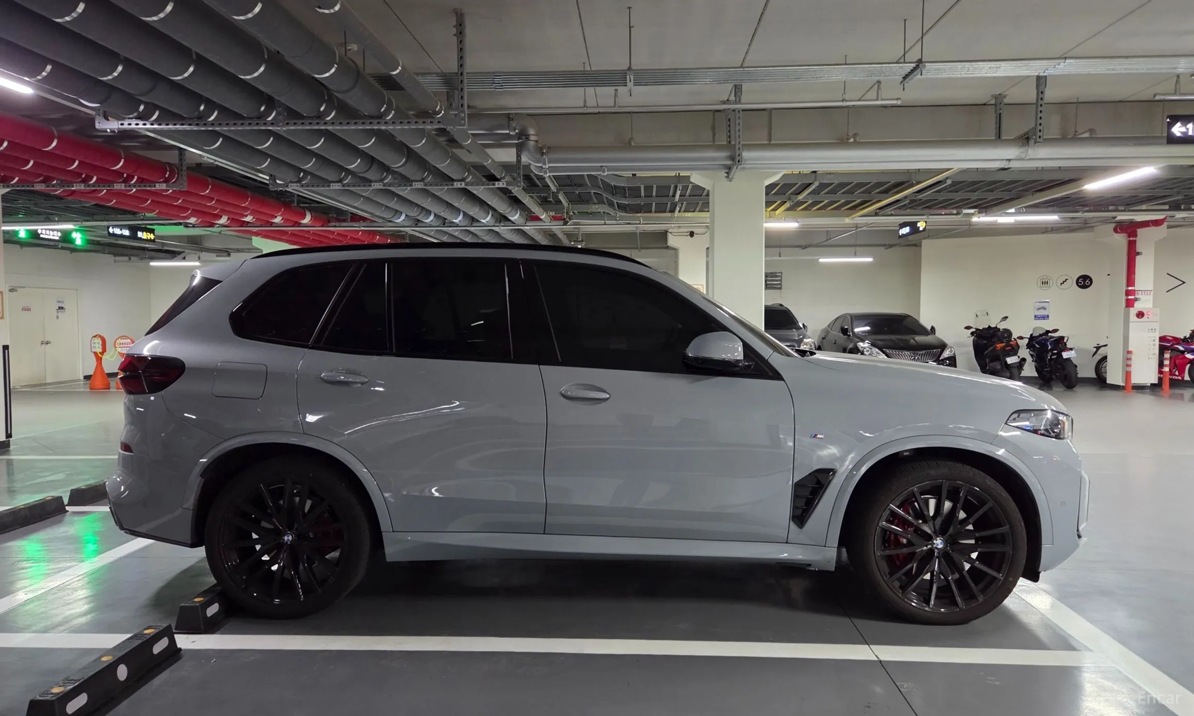 BMW X5 (G05)