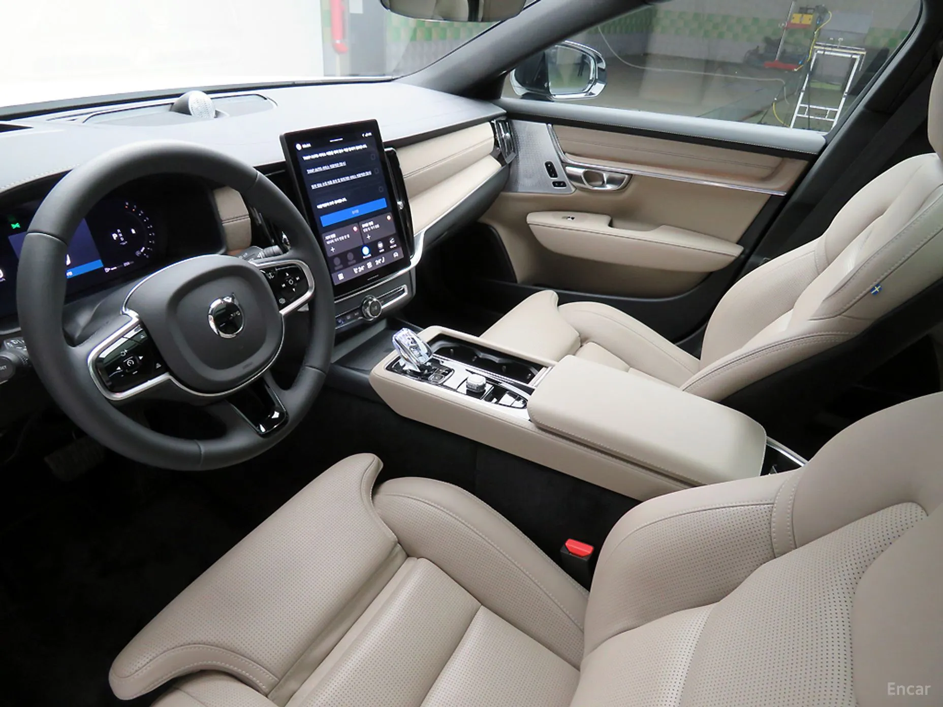 Volvo S90 превью 15