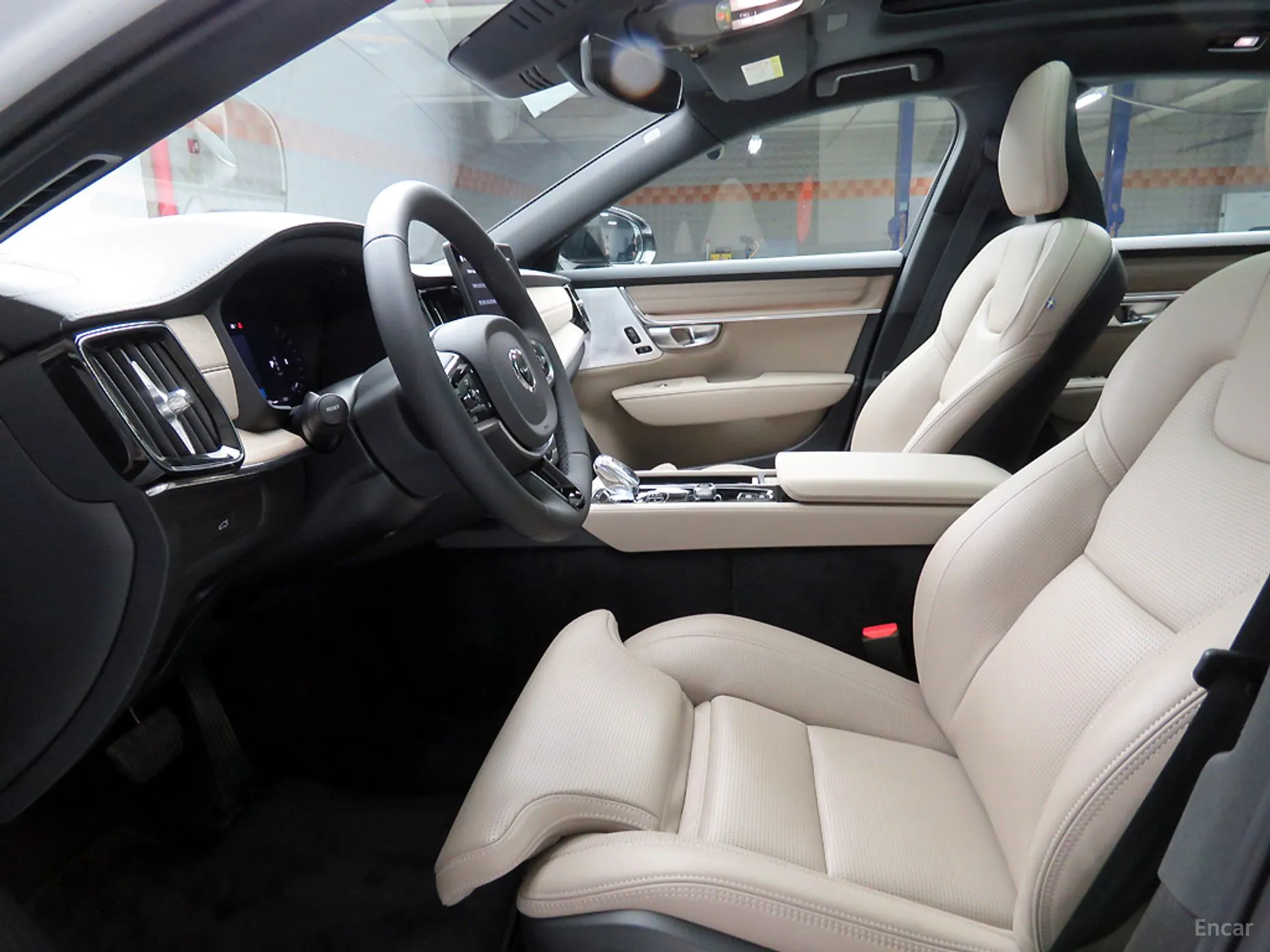 Volvo S90 превью 8