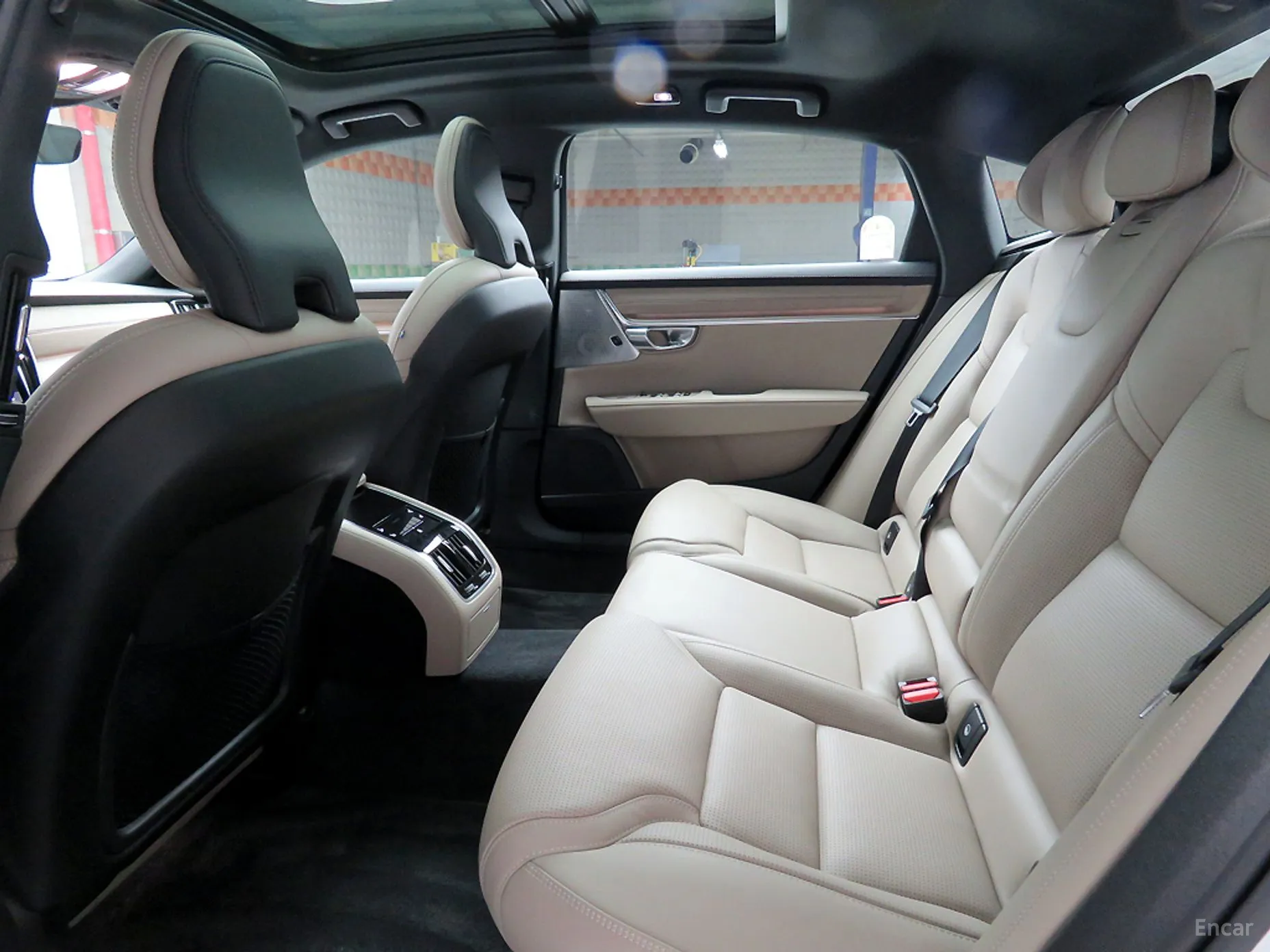 Volvo S90 превью 9