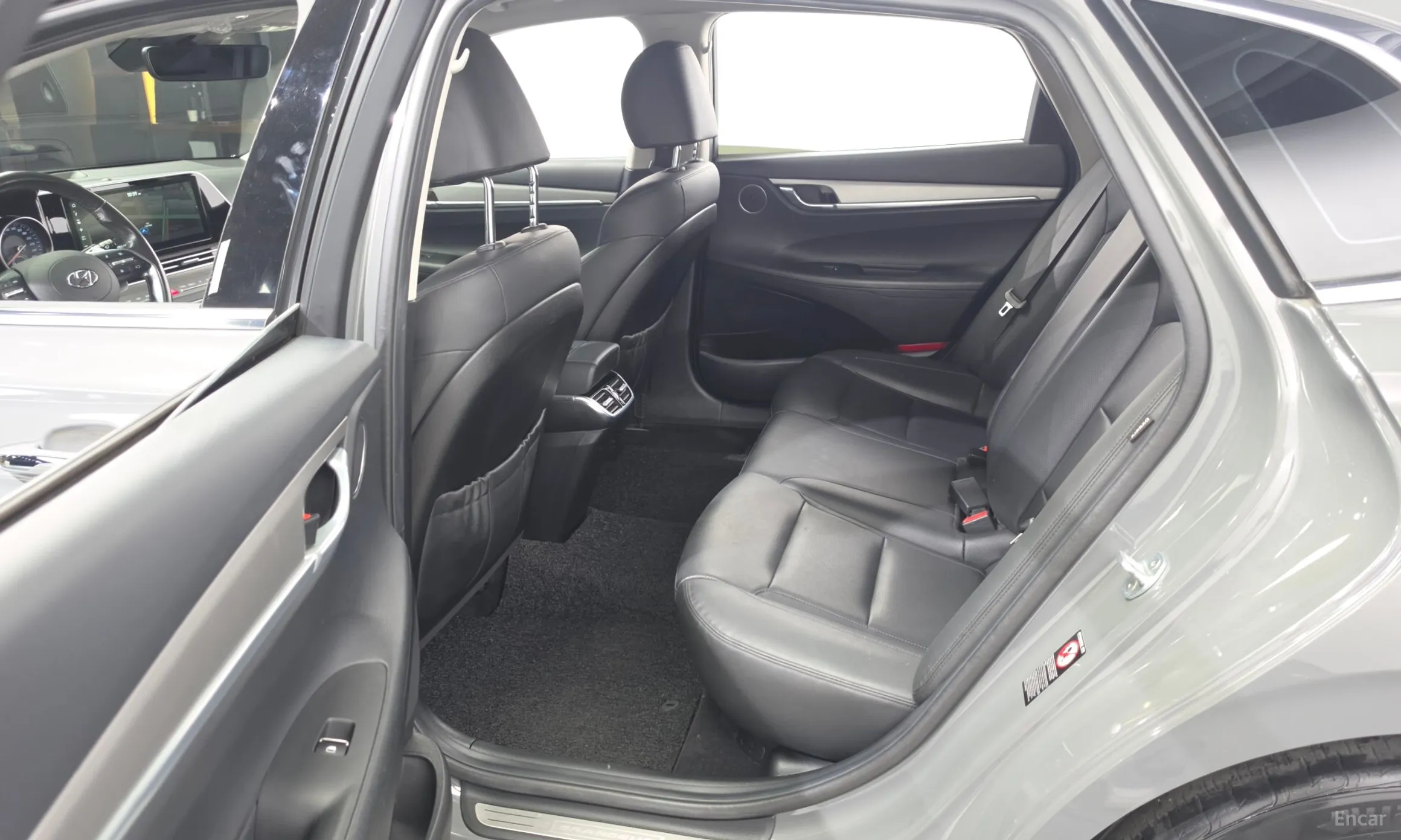 Hyundai Grandeur IG превью 11