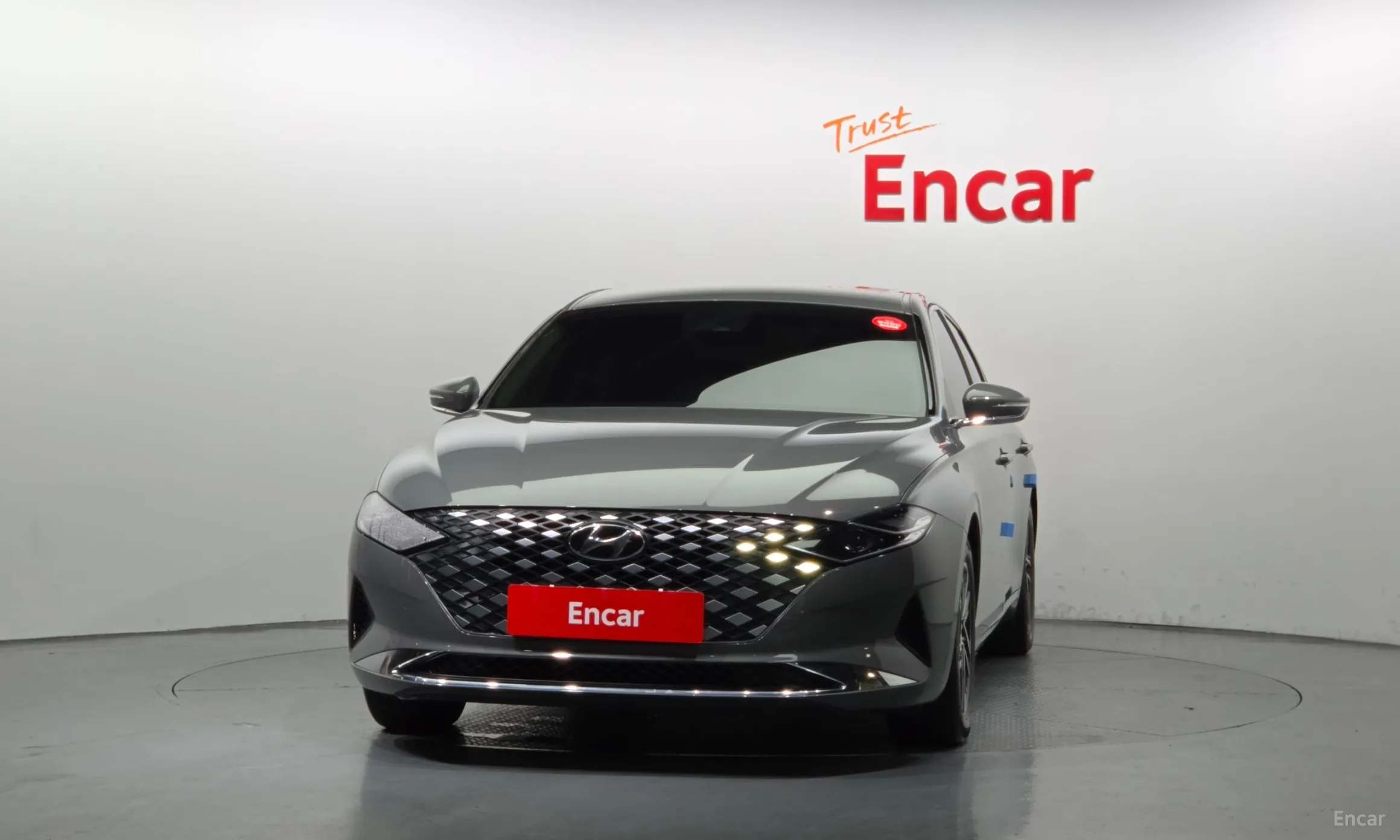 Hyundai Grandeur IG превью 3