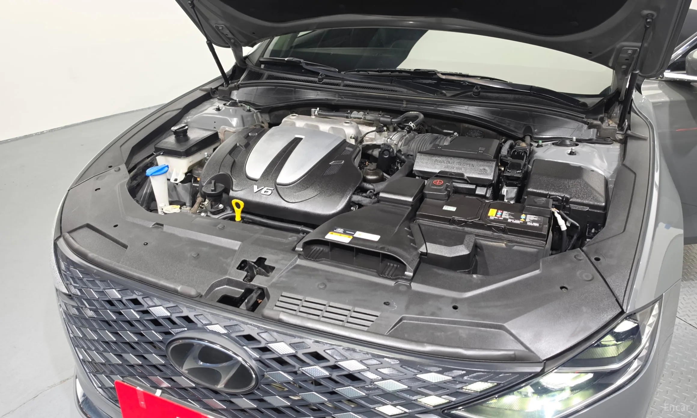 Hyundai Grandeur IG превью 6