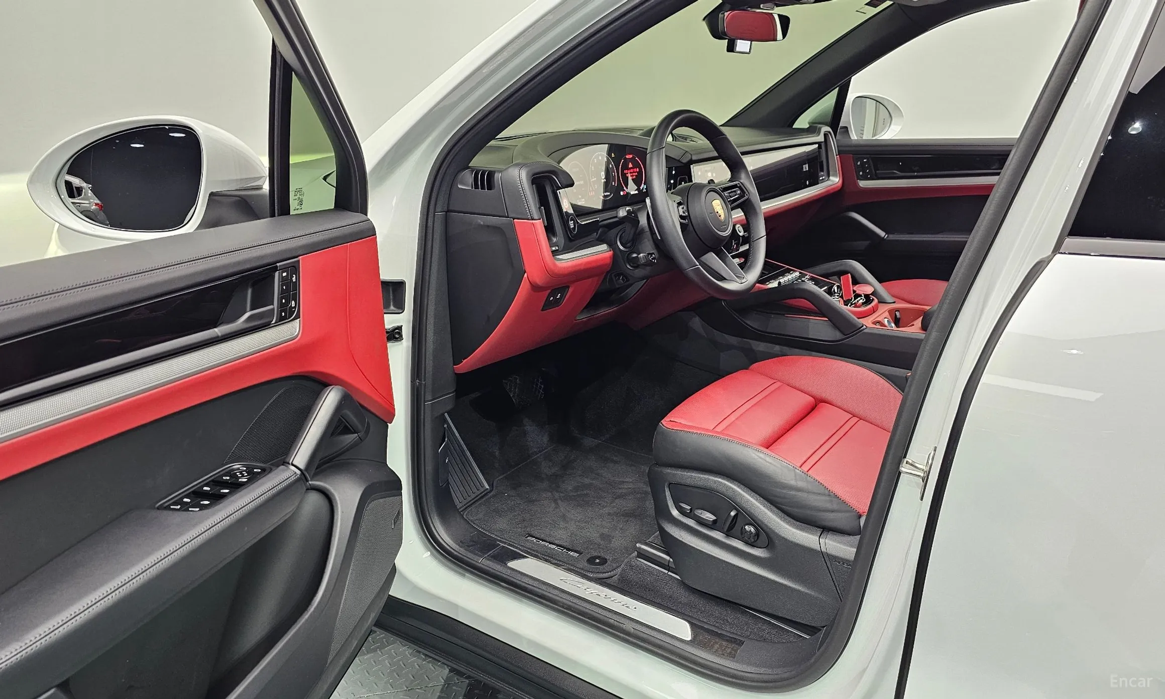 Porsche Cayenne (PO536) превью 10