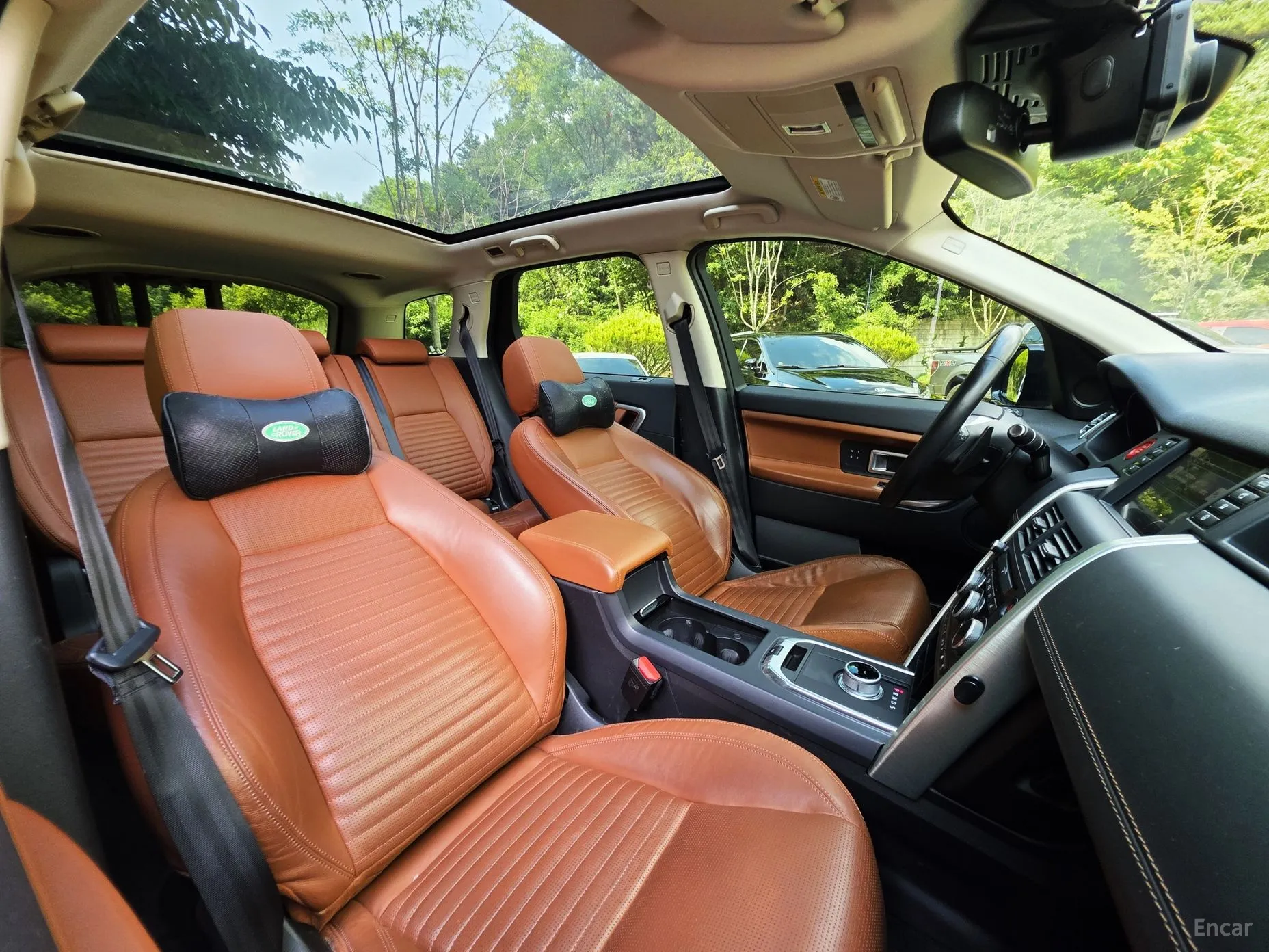 Land Rover Discovery Sports превью 15