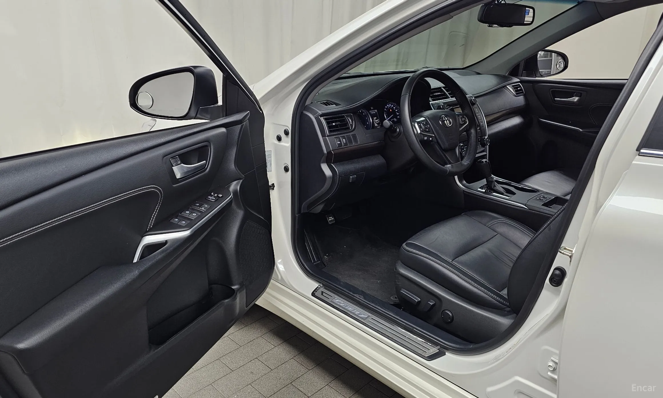 Toyota New Camry превью 10