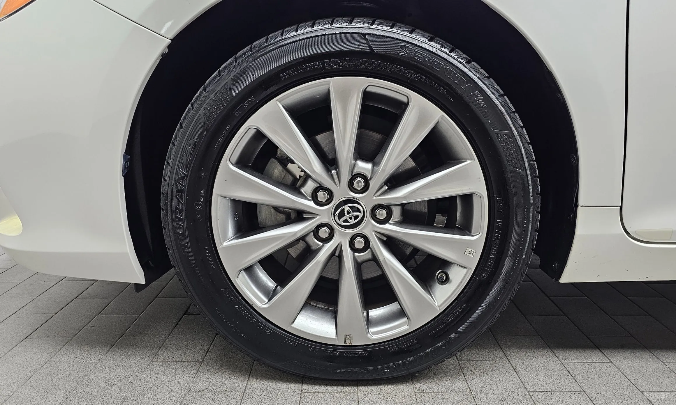 Toyota New Camry превью 5