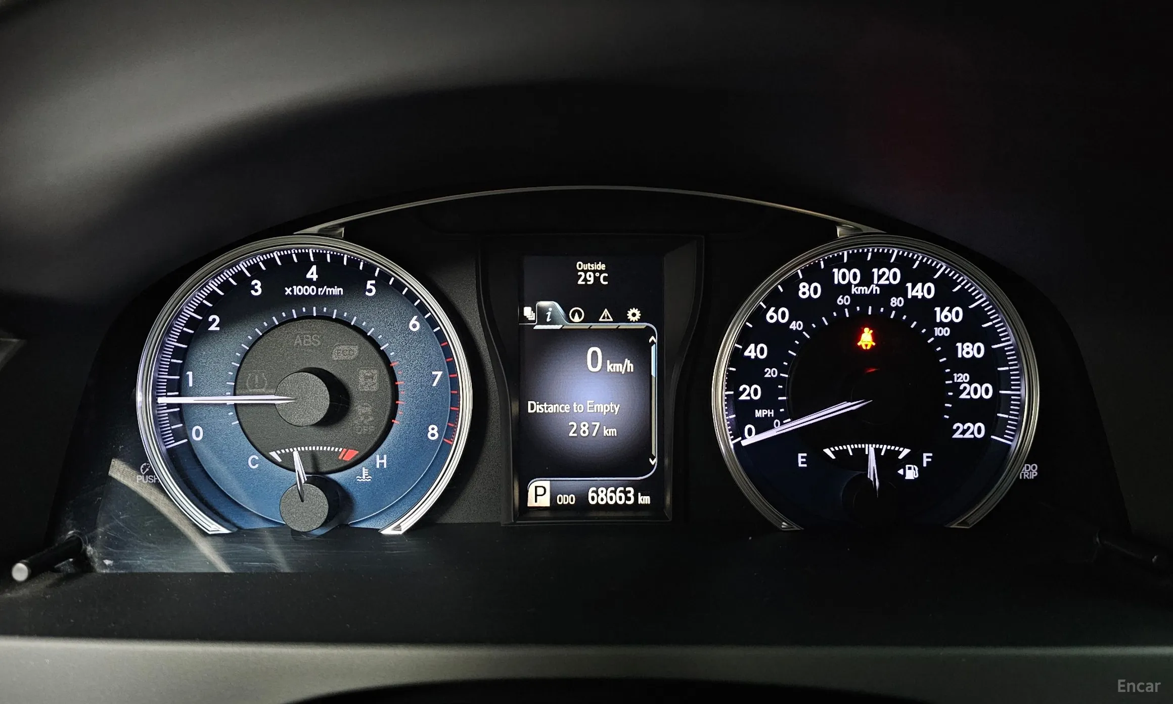 Toyota New Camry превью 8