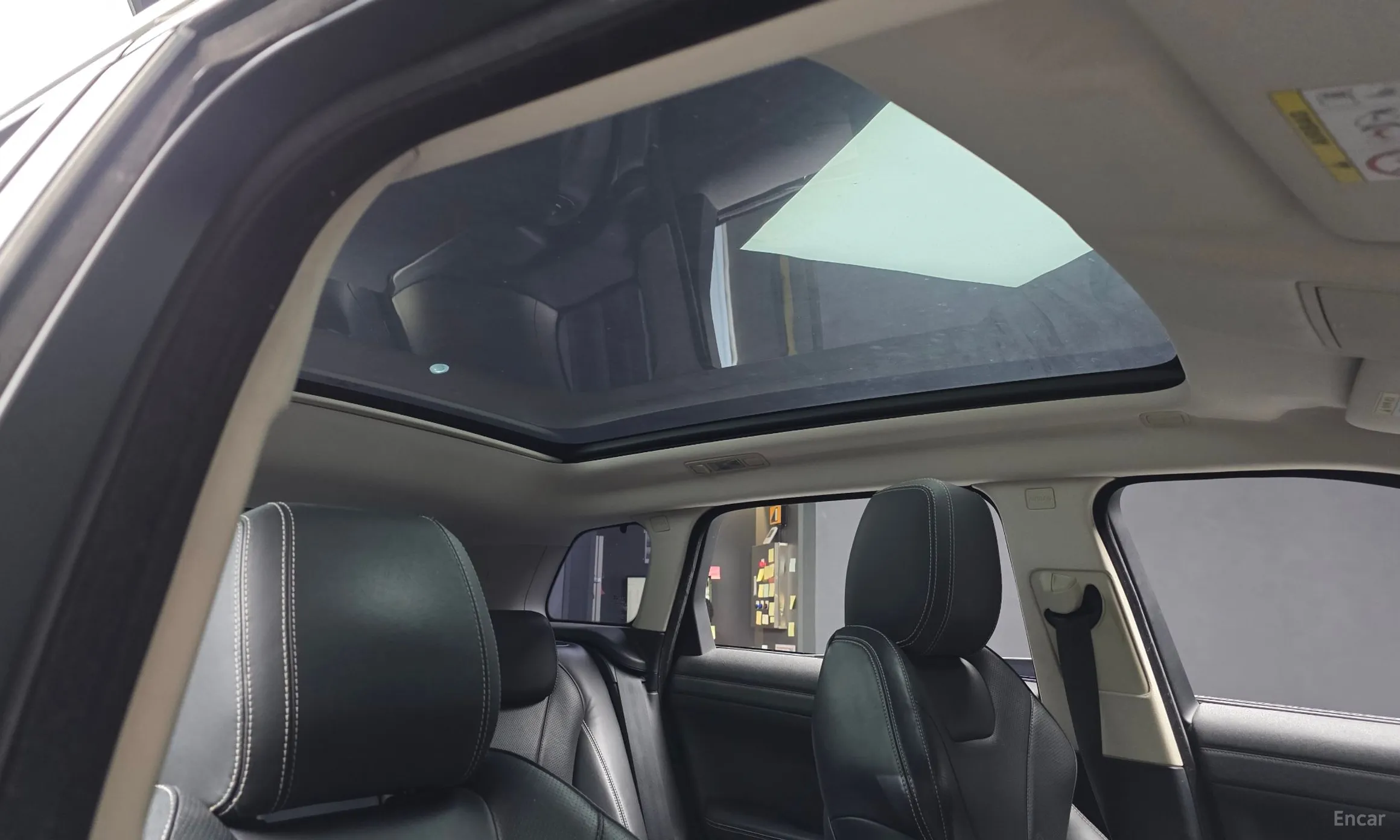 Land Rover Range Rover Evoque превью 18