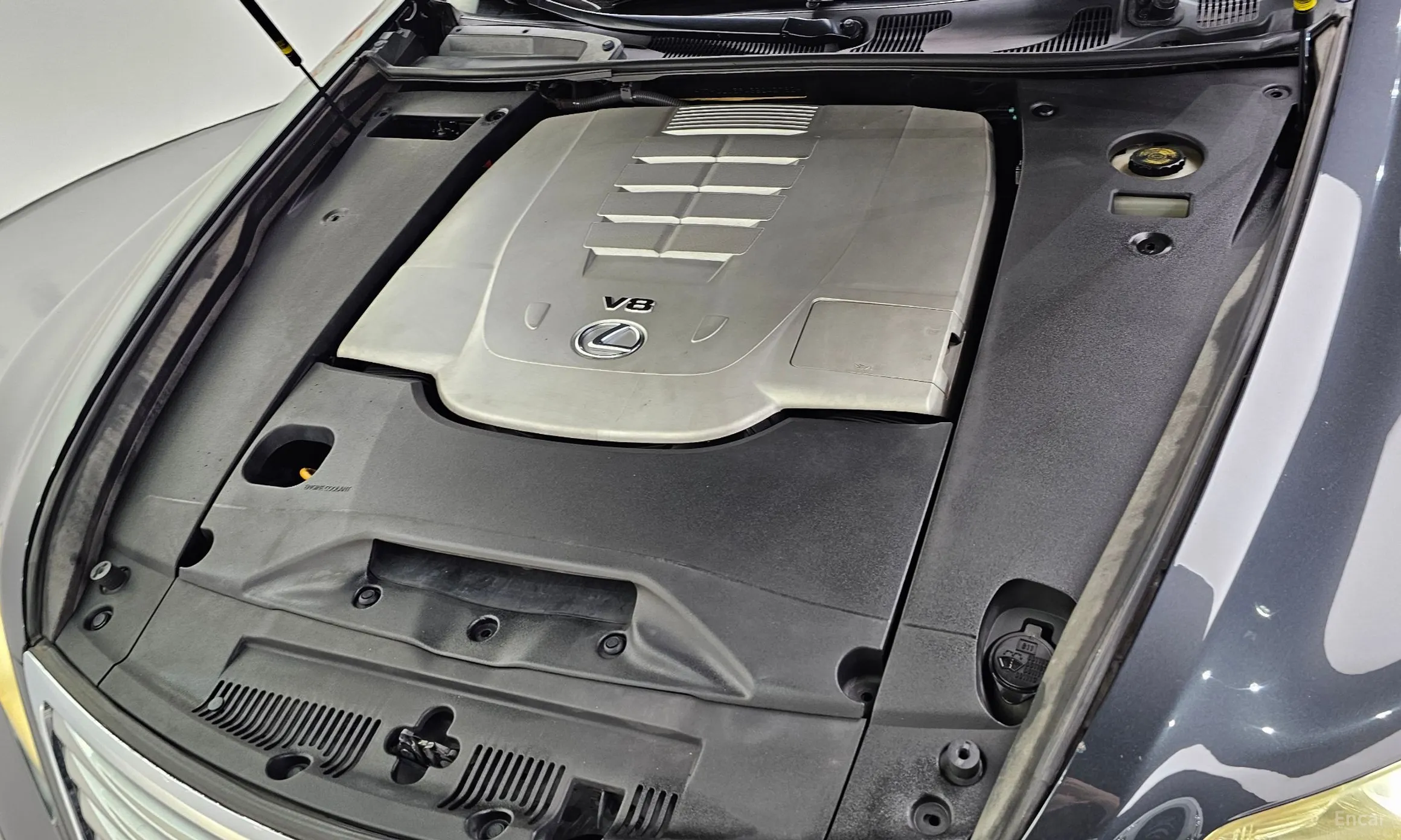 Lexus LS460L превью 6