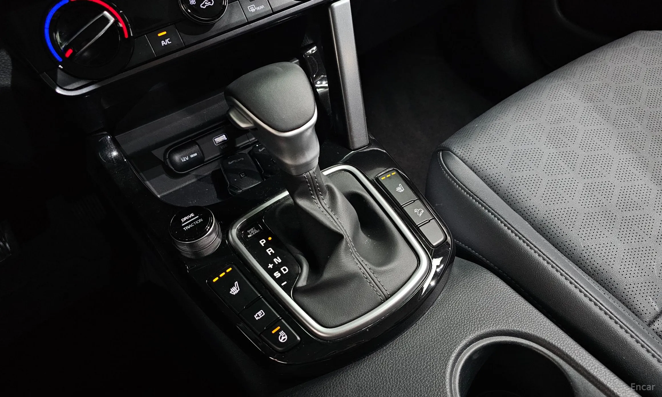 Kia Seltos превью 9
