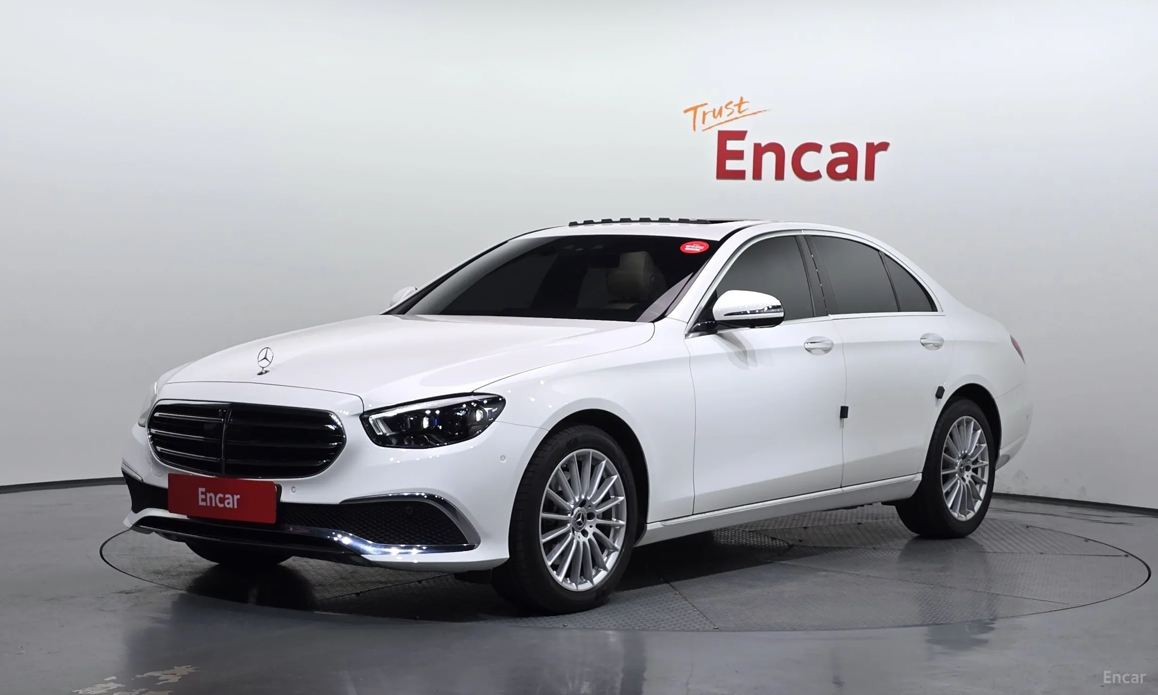 Mercedes Benz E-Class W213