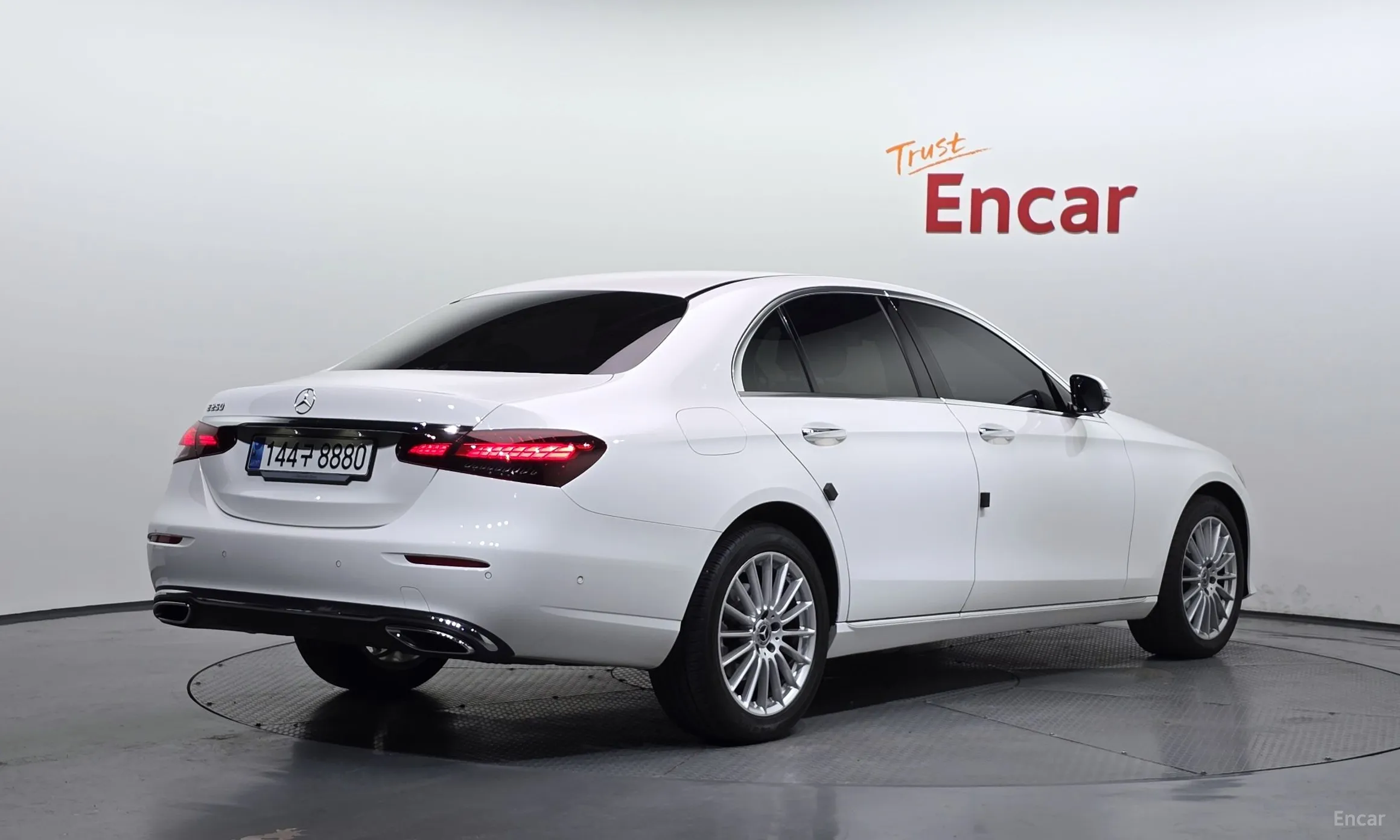 Mercedes Benz E-Class W213