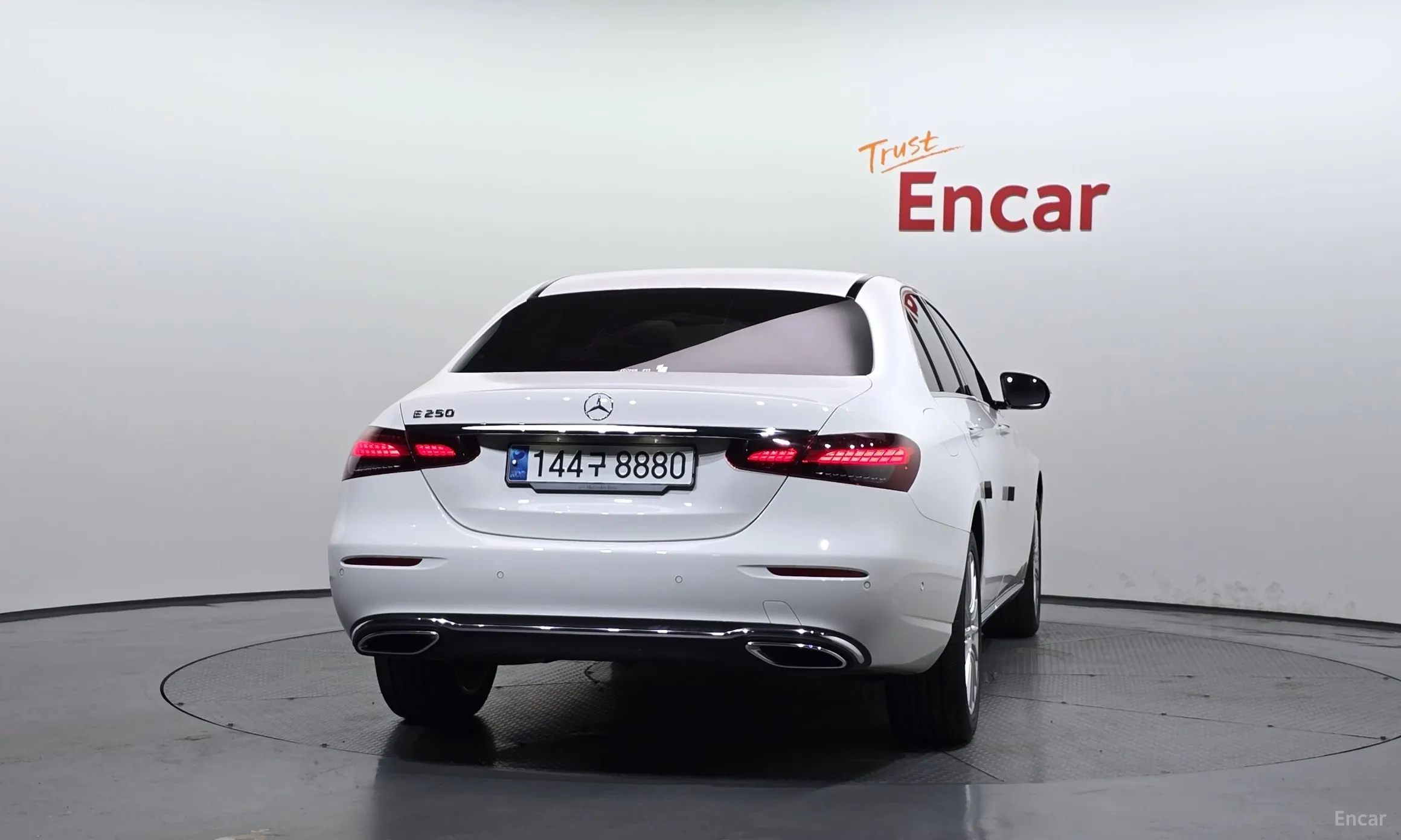Mercedes Benz E-Class W213 превью 4