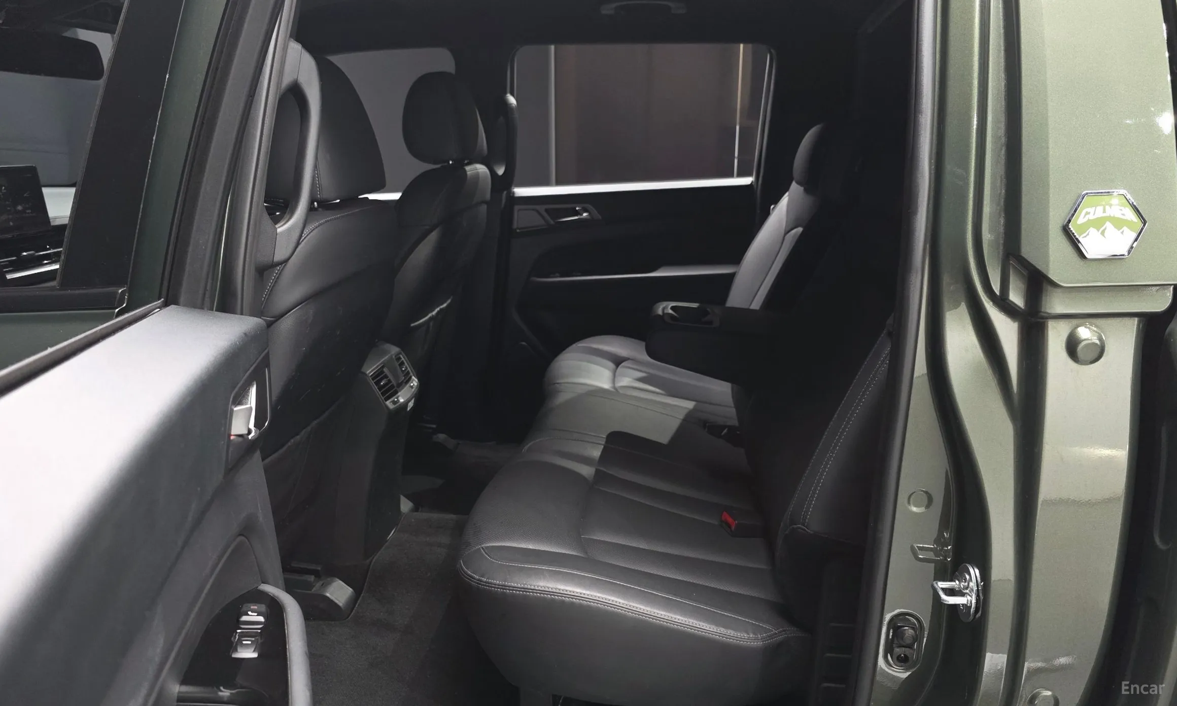 KG Mobility (SsangYong) Rexton Sports Khan превью 12