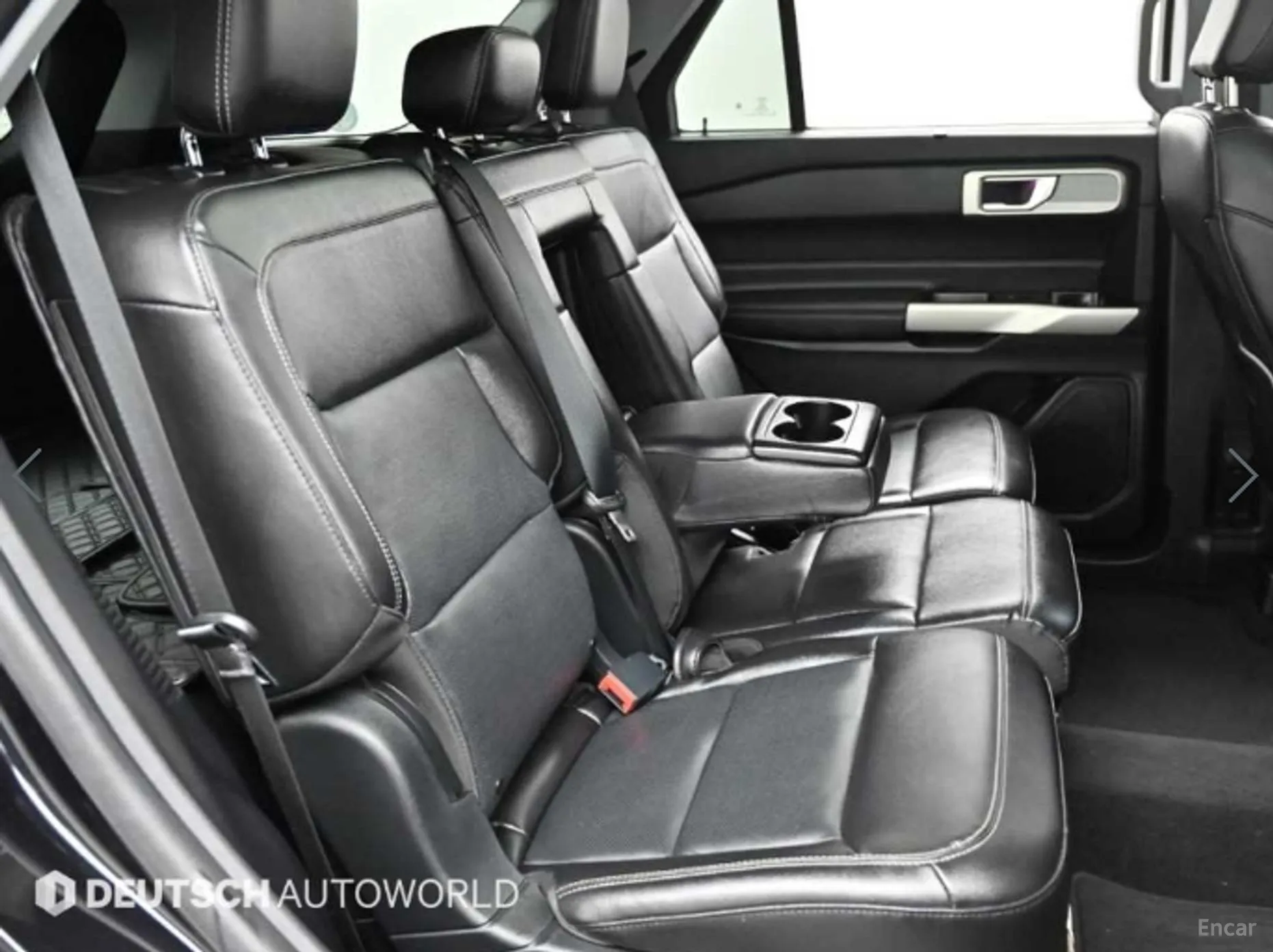 Ford Explorer 6th Generation превью 12