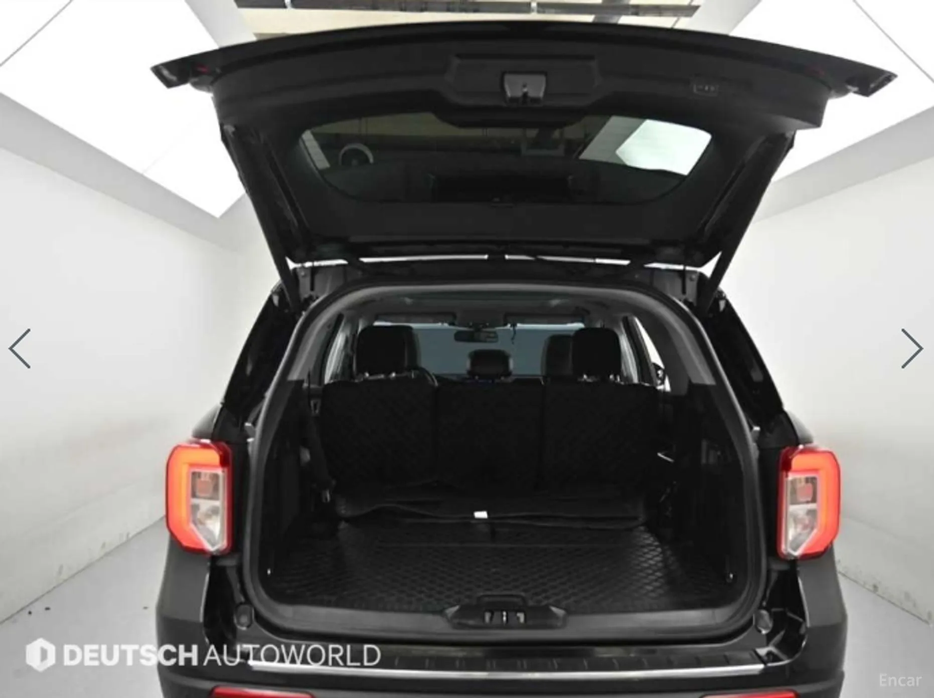 Ford Explorer 6th Generation превью 19