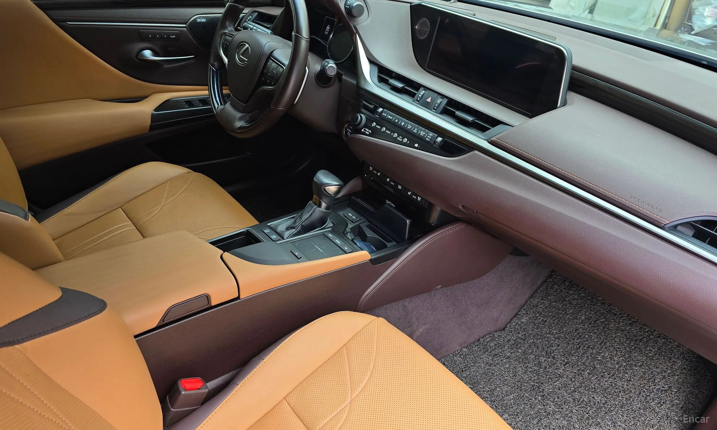 Lexus ES300h 7th Generation превью 7