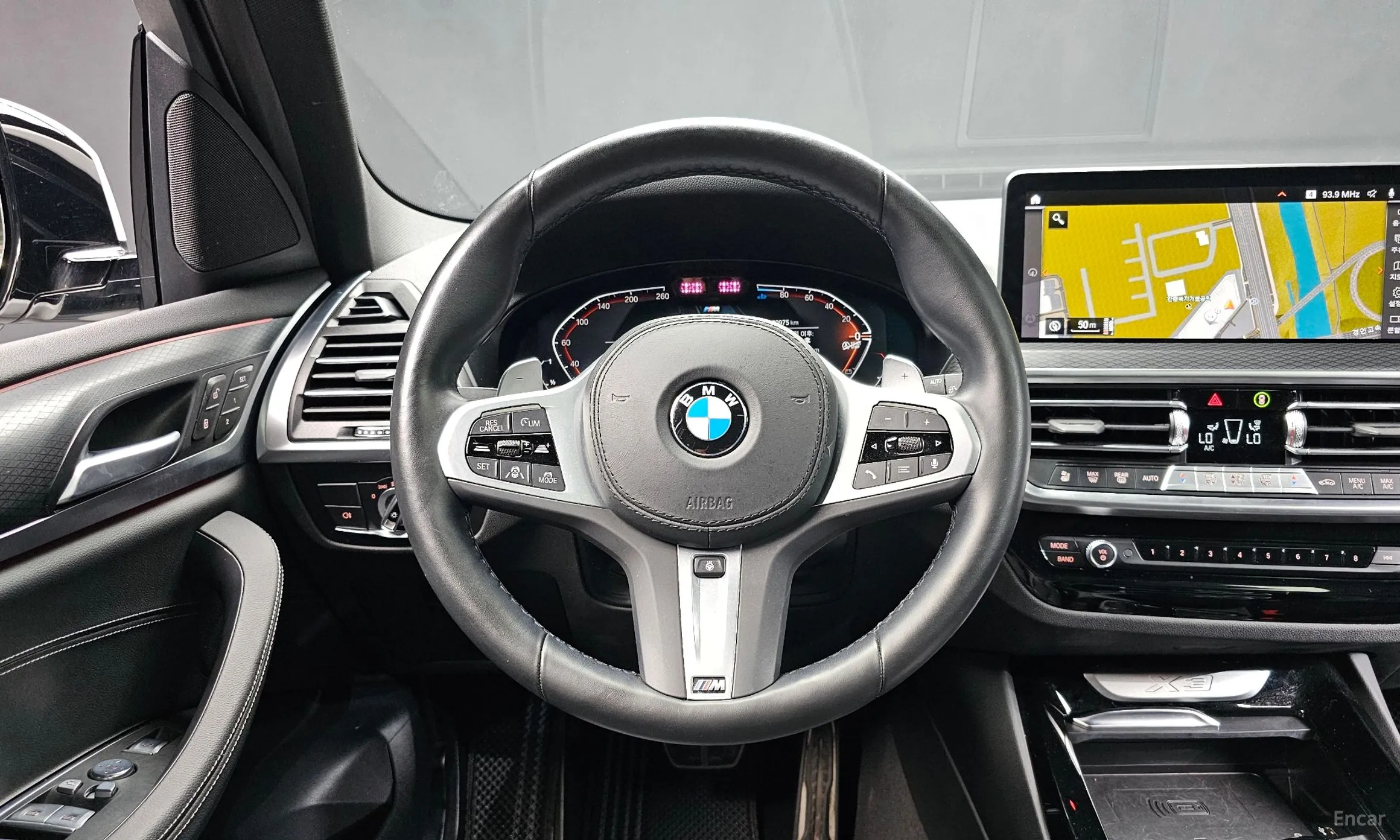 BMW X3 (G01) превью 12
