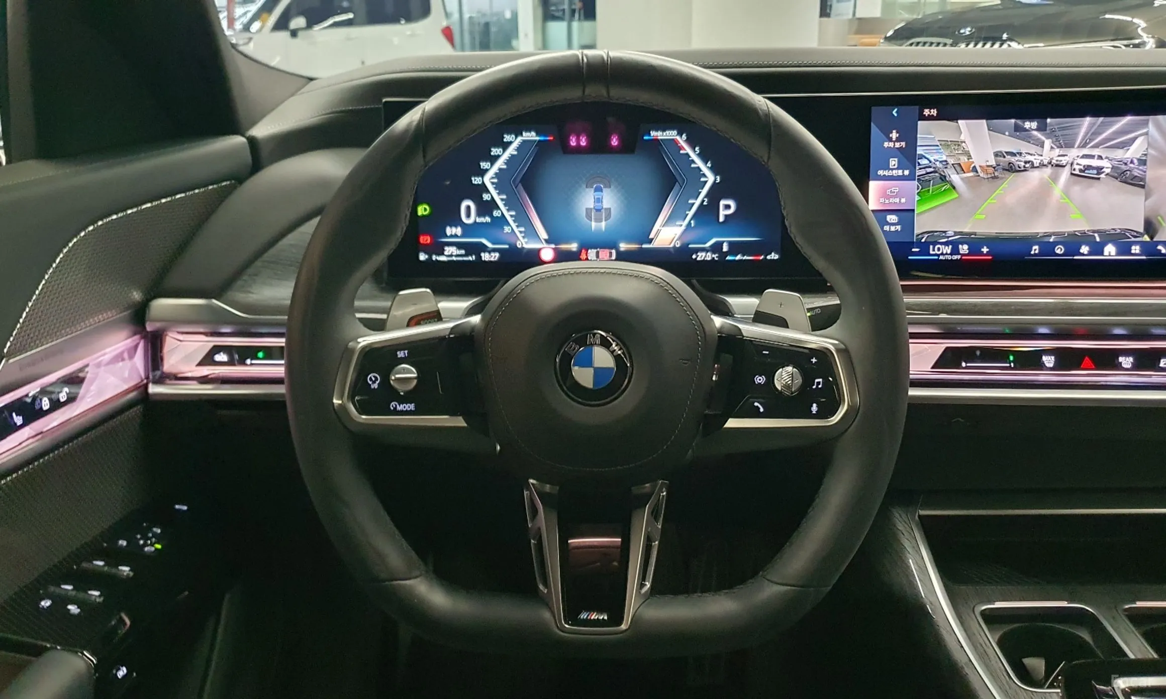 BMW 7 Series (G70) превью 13