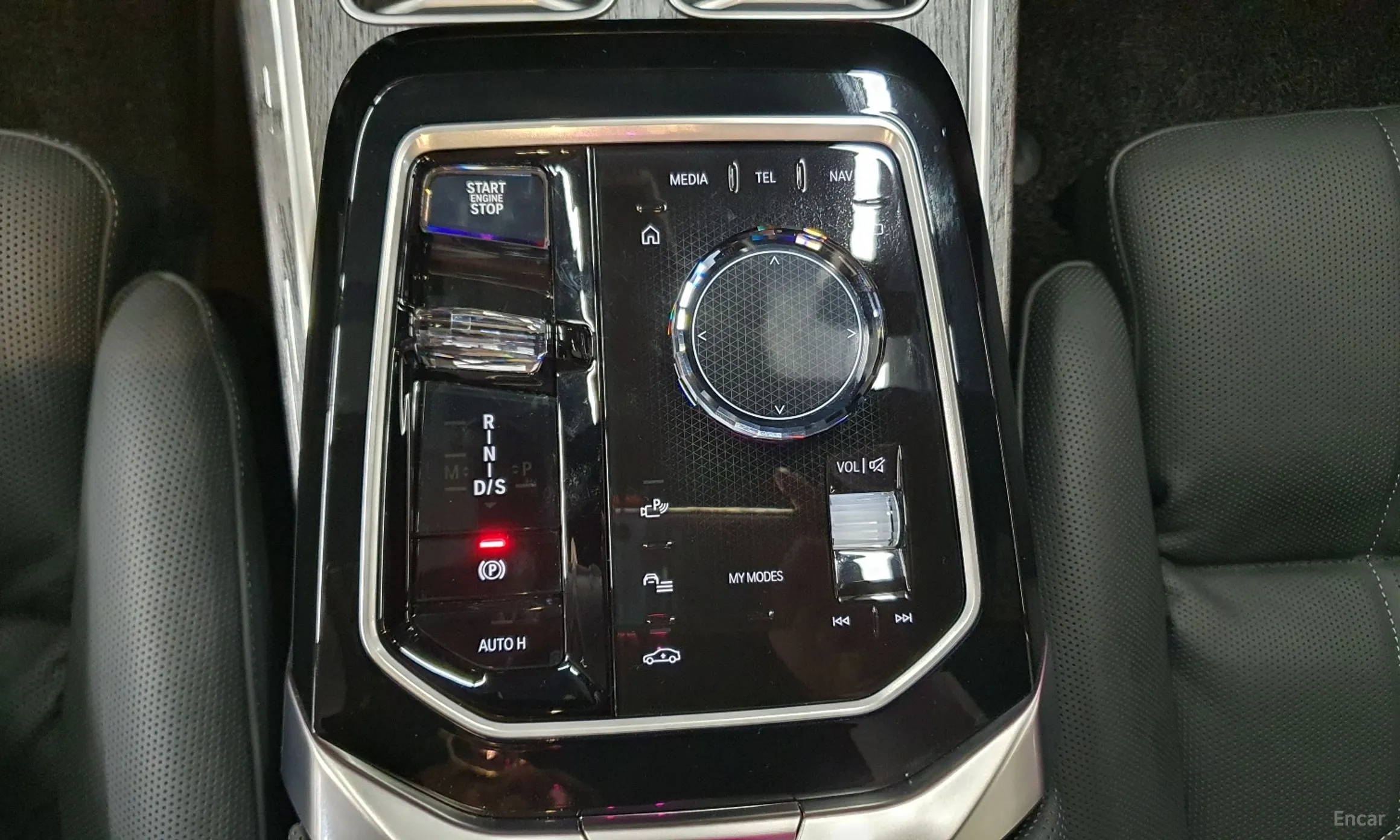 BMW 7 Series (G70) превью 9