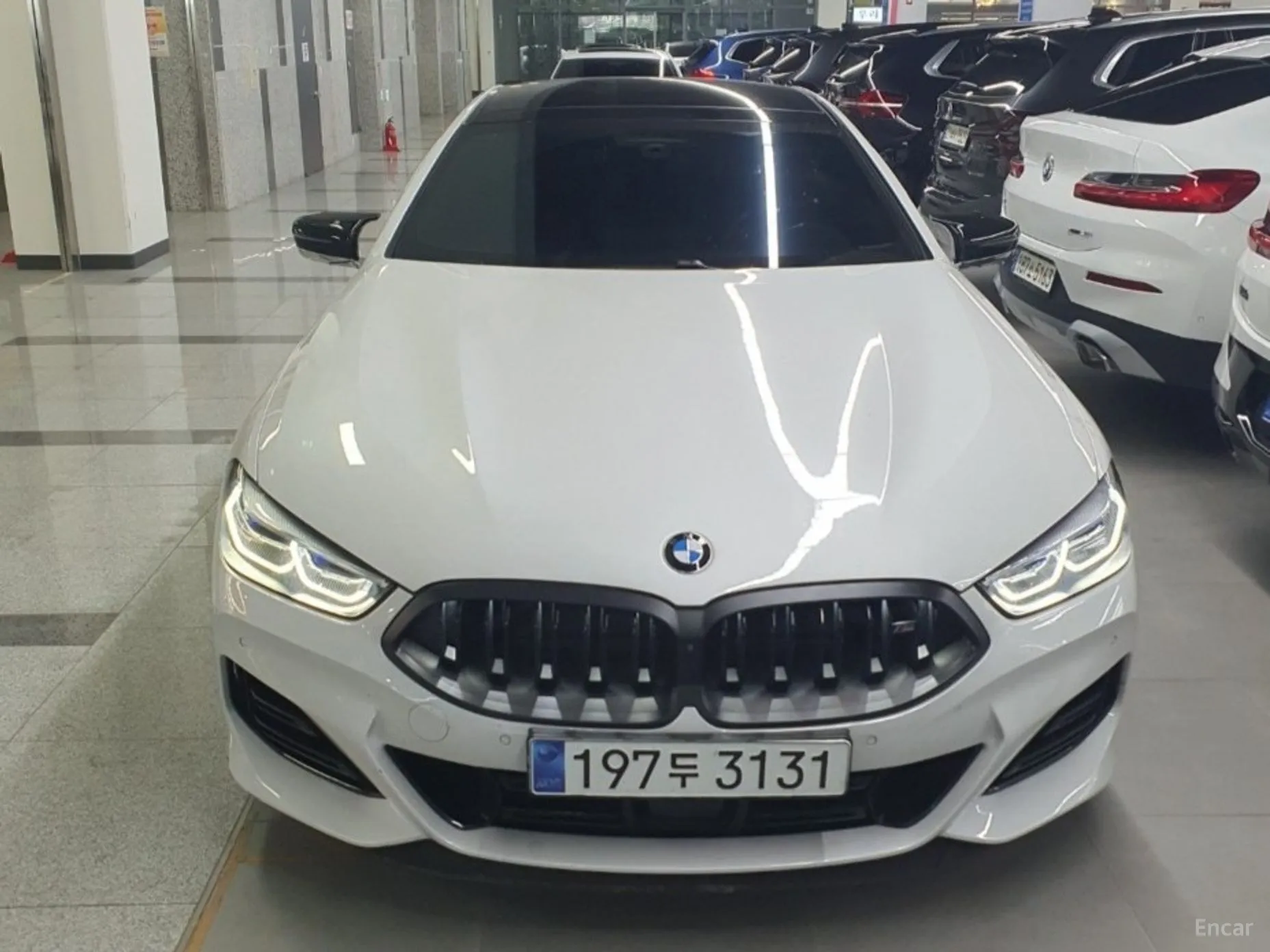 BMW 8-series (G15)