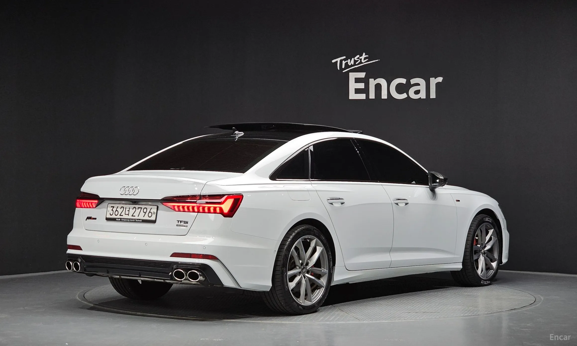 Audi A6 (C8)