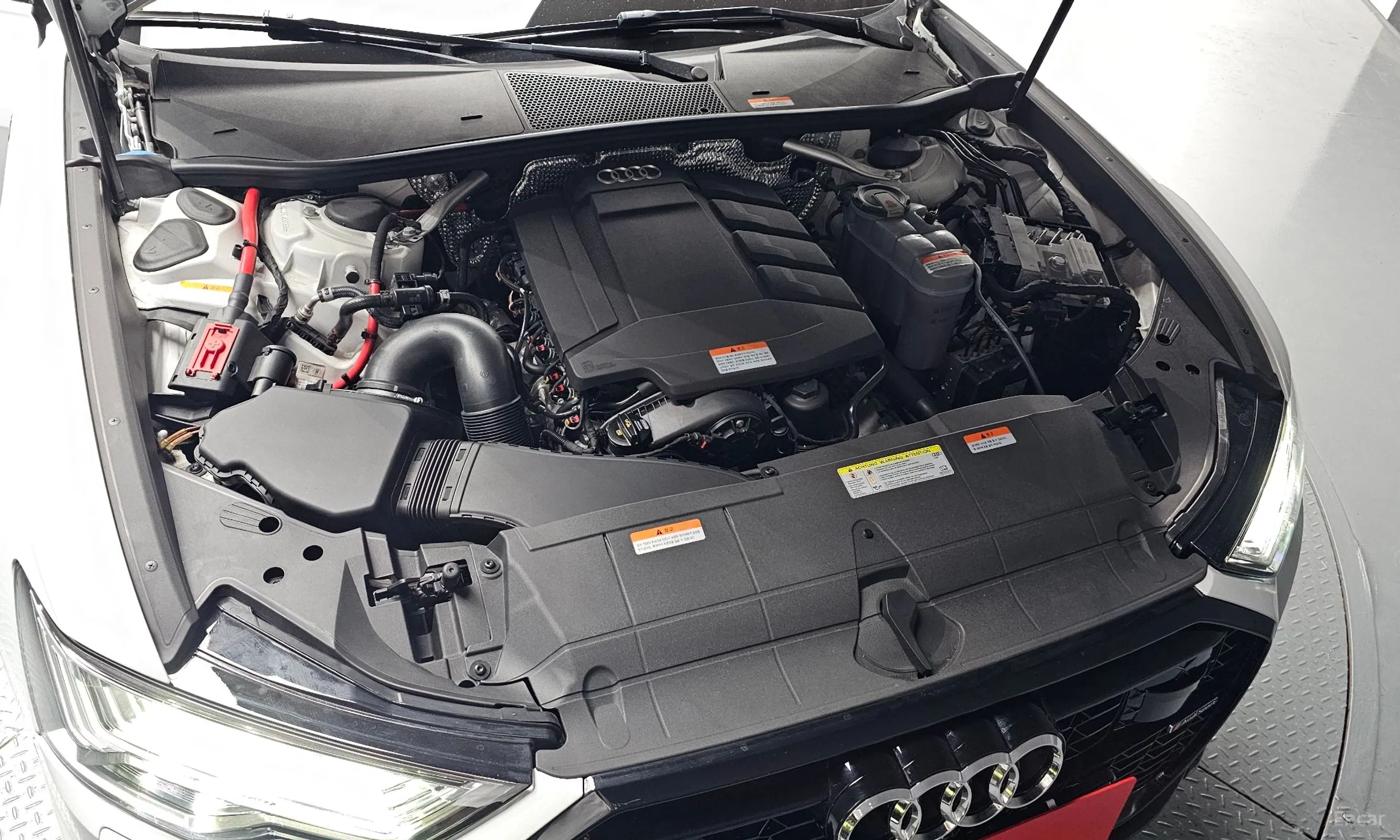 Audi A6 (C8) превью 6