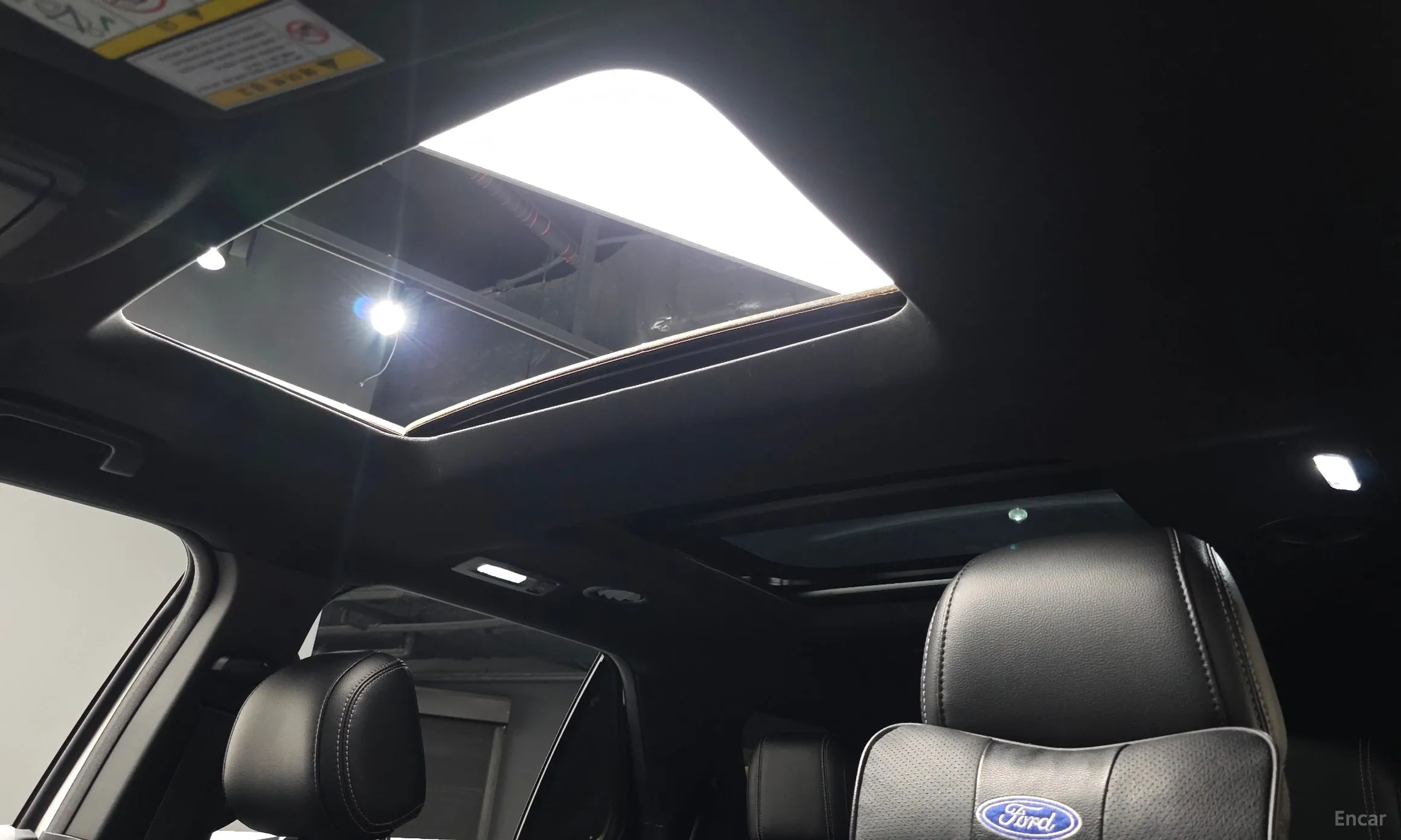 Ford Explorer превью 15