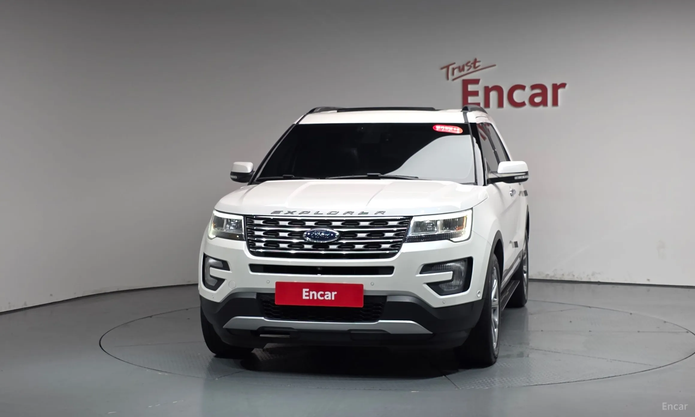 Ford Explorer превью 3