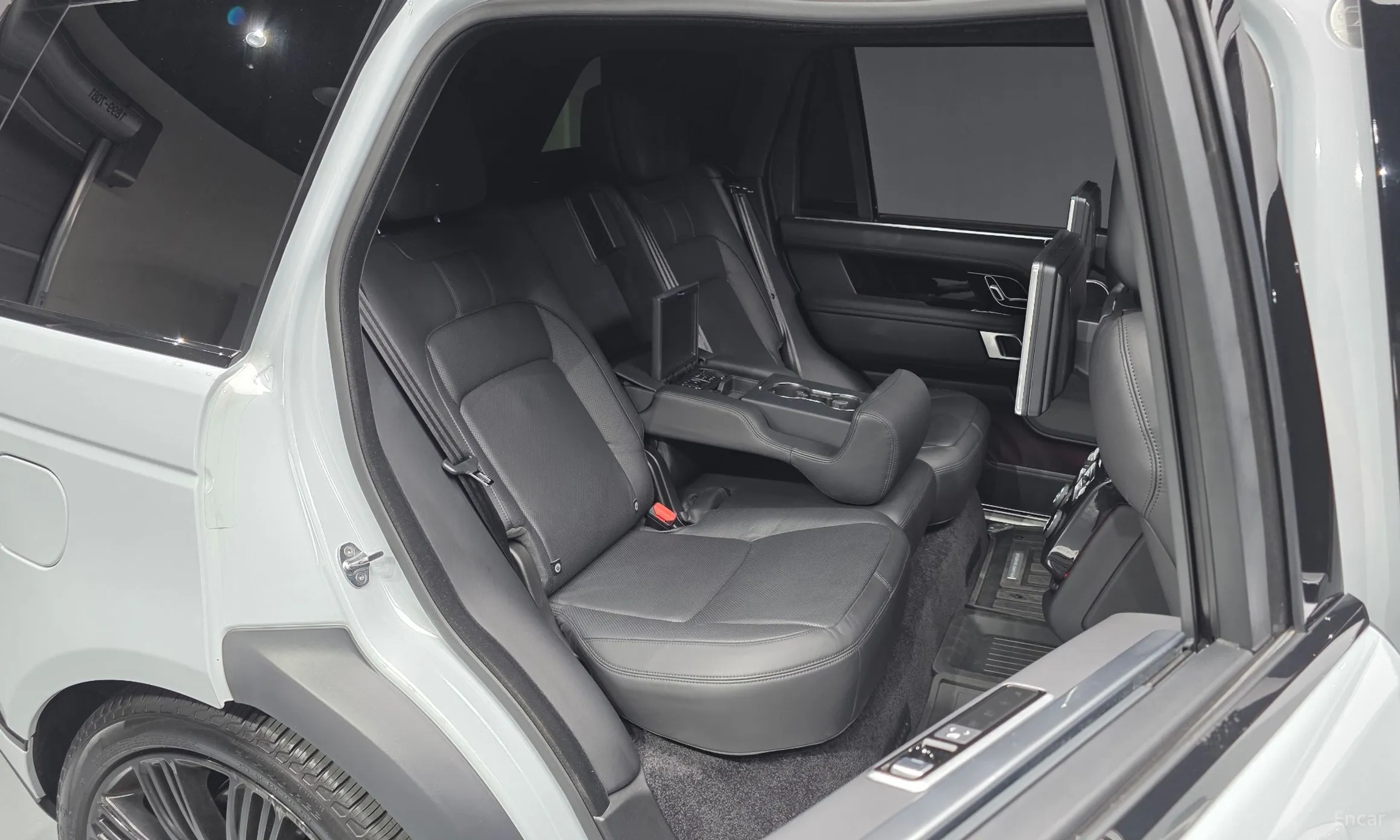 Land Rover Range Rover 4th Generation превью 11