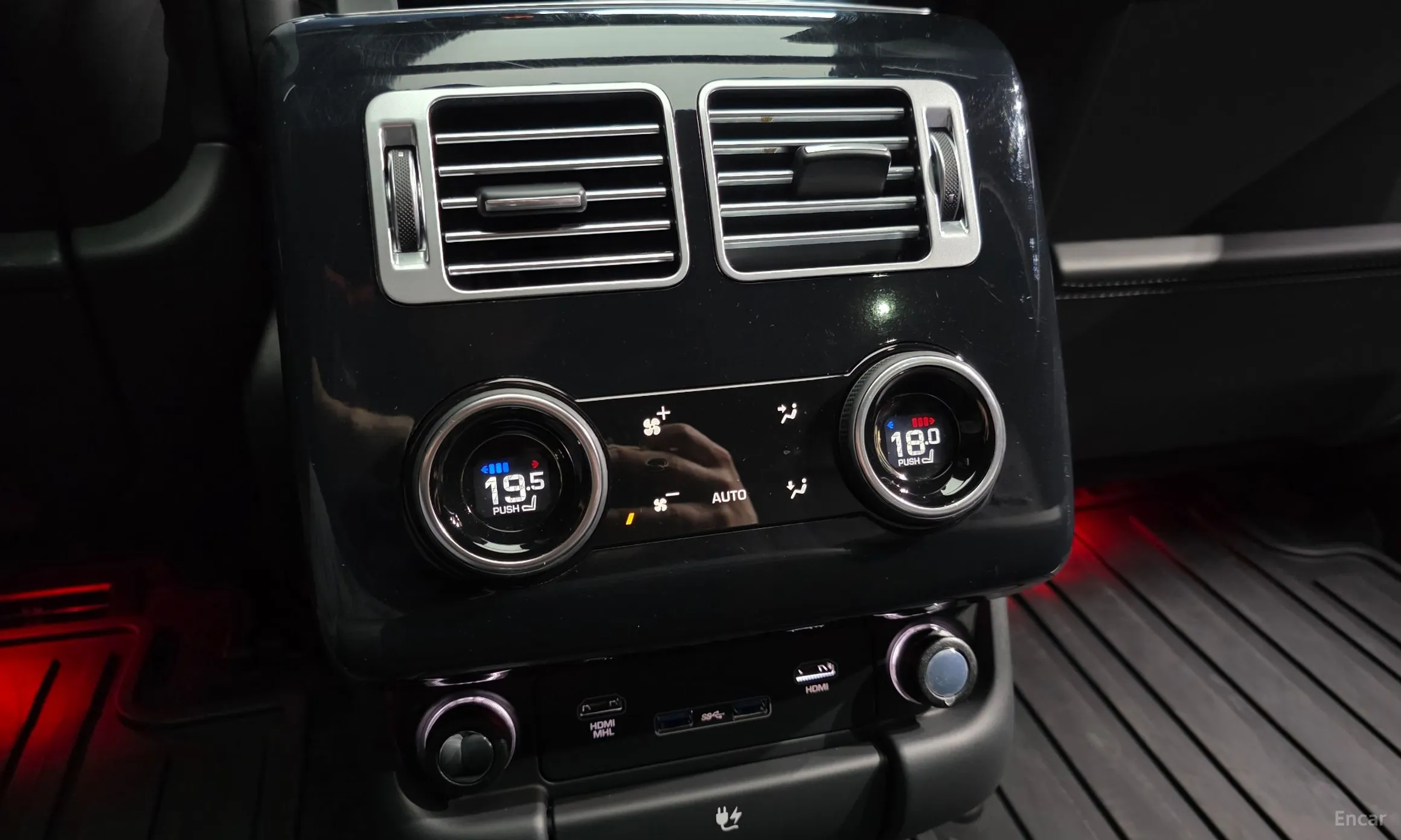 Land Rover Range Rover 4th Generation превью 19