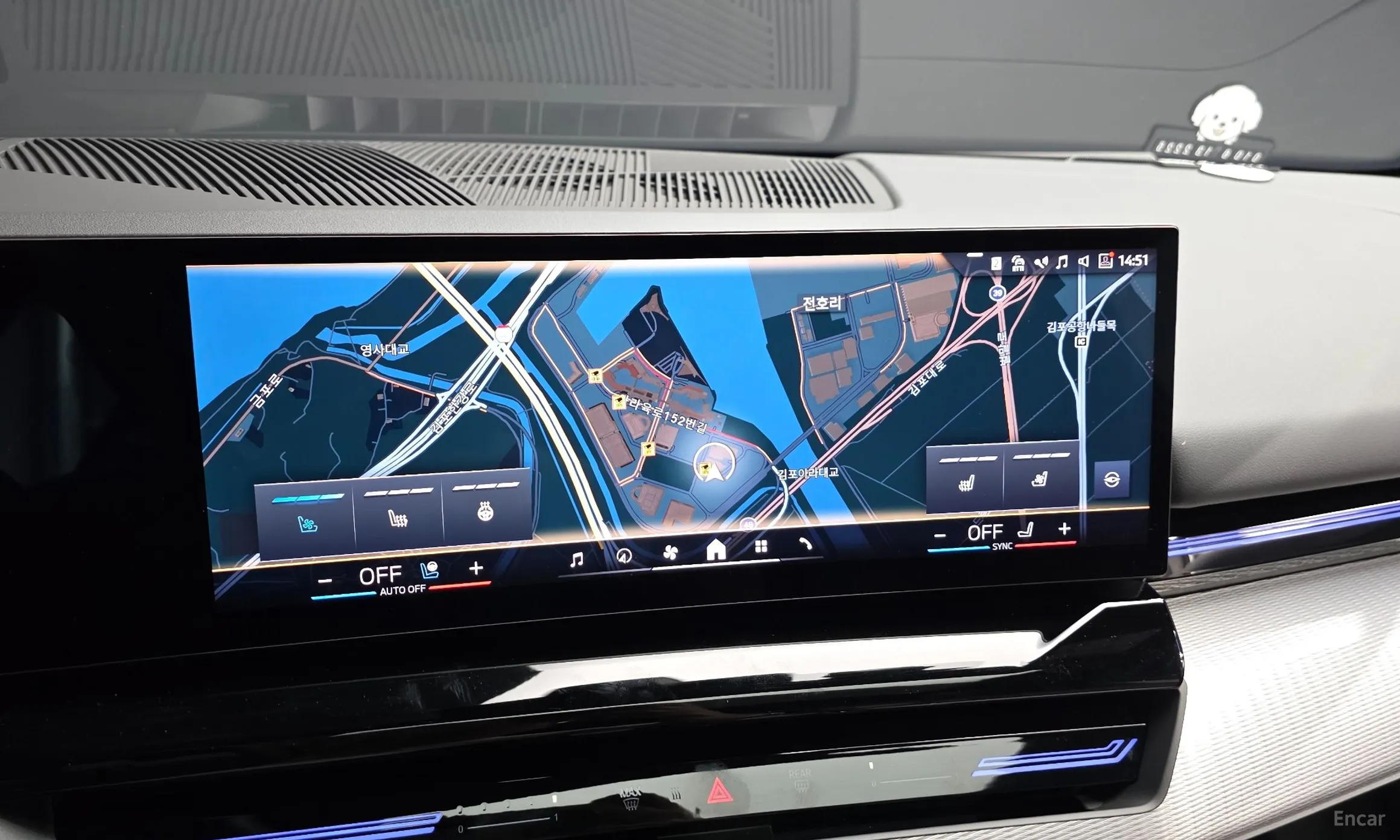 BMW 5 Series (G60) превью 13
