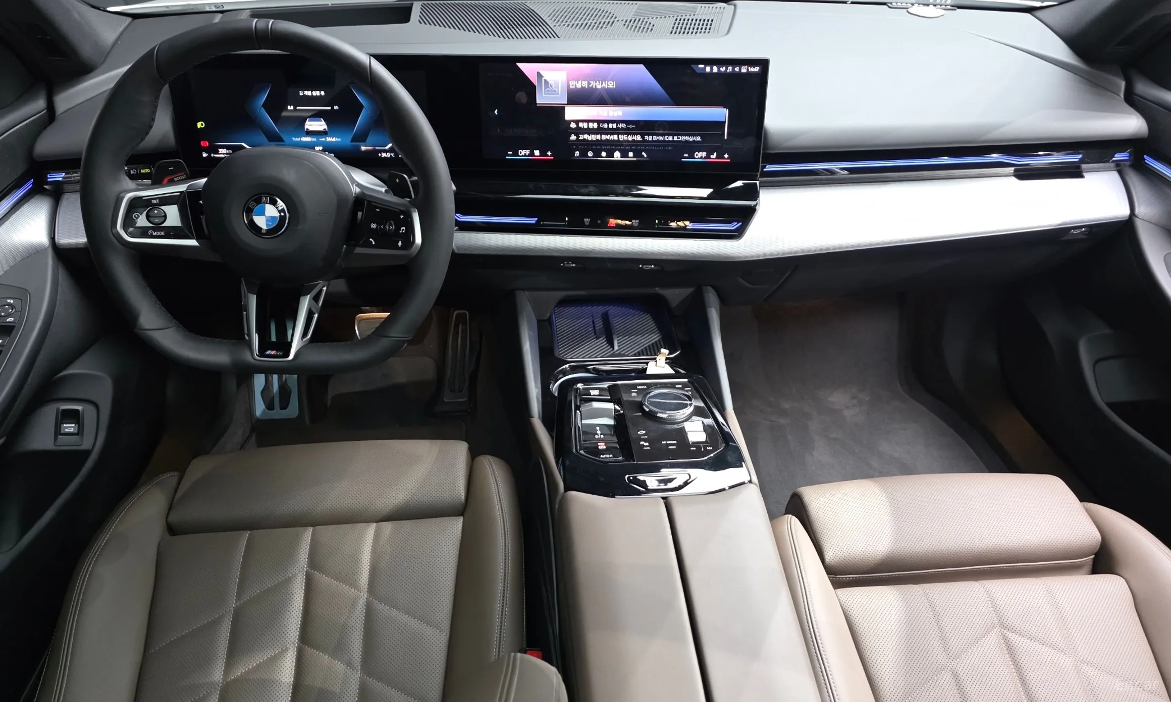 BMW 5 Series (G60) превью 7