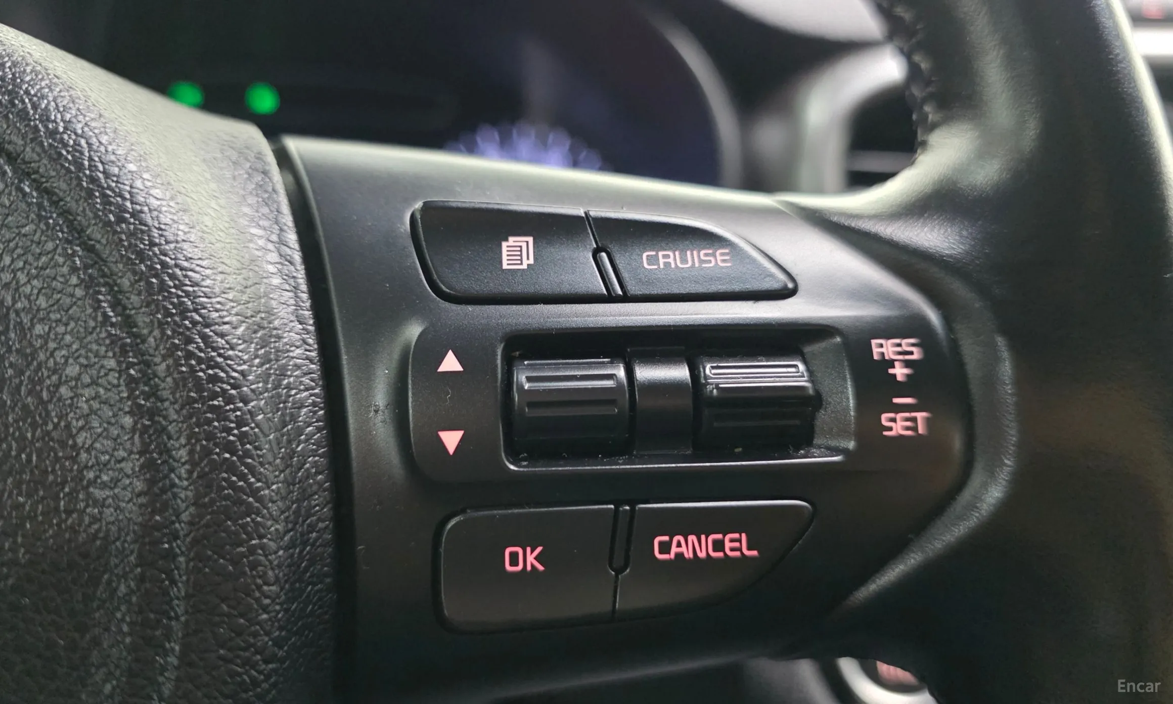 Kia Sorento превью 15