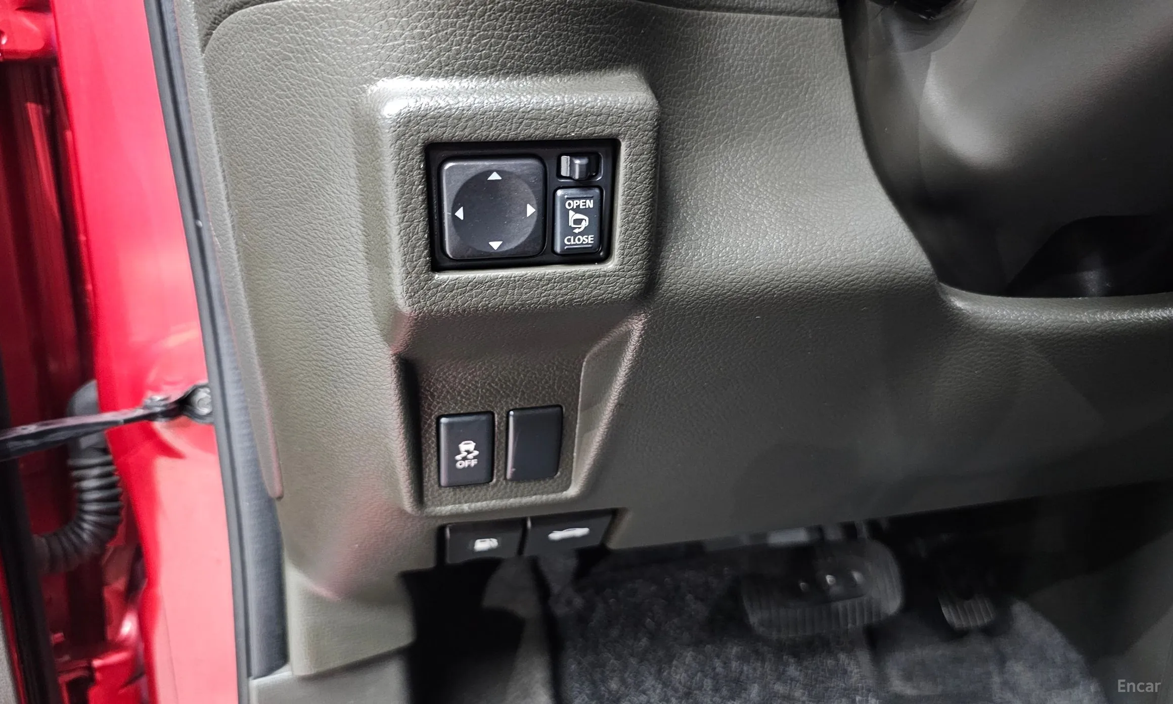 Nissan Cube превью 14