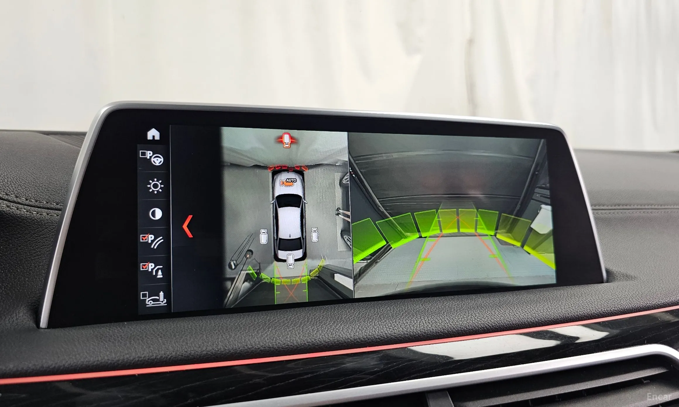 BMW 7 Series (G11) превью 15