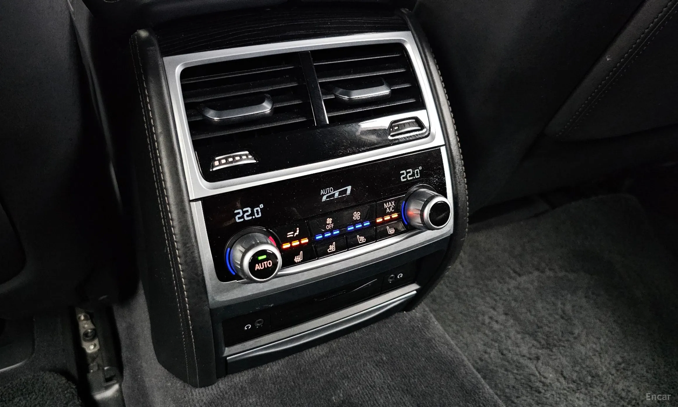 BMW 7 Series (G11) превью 18