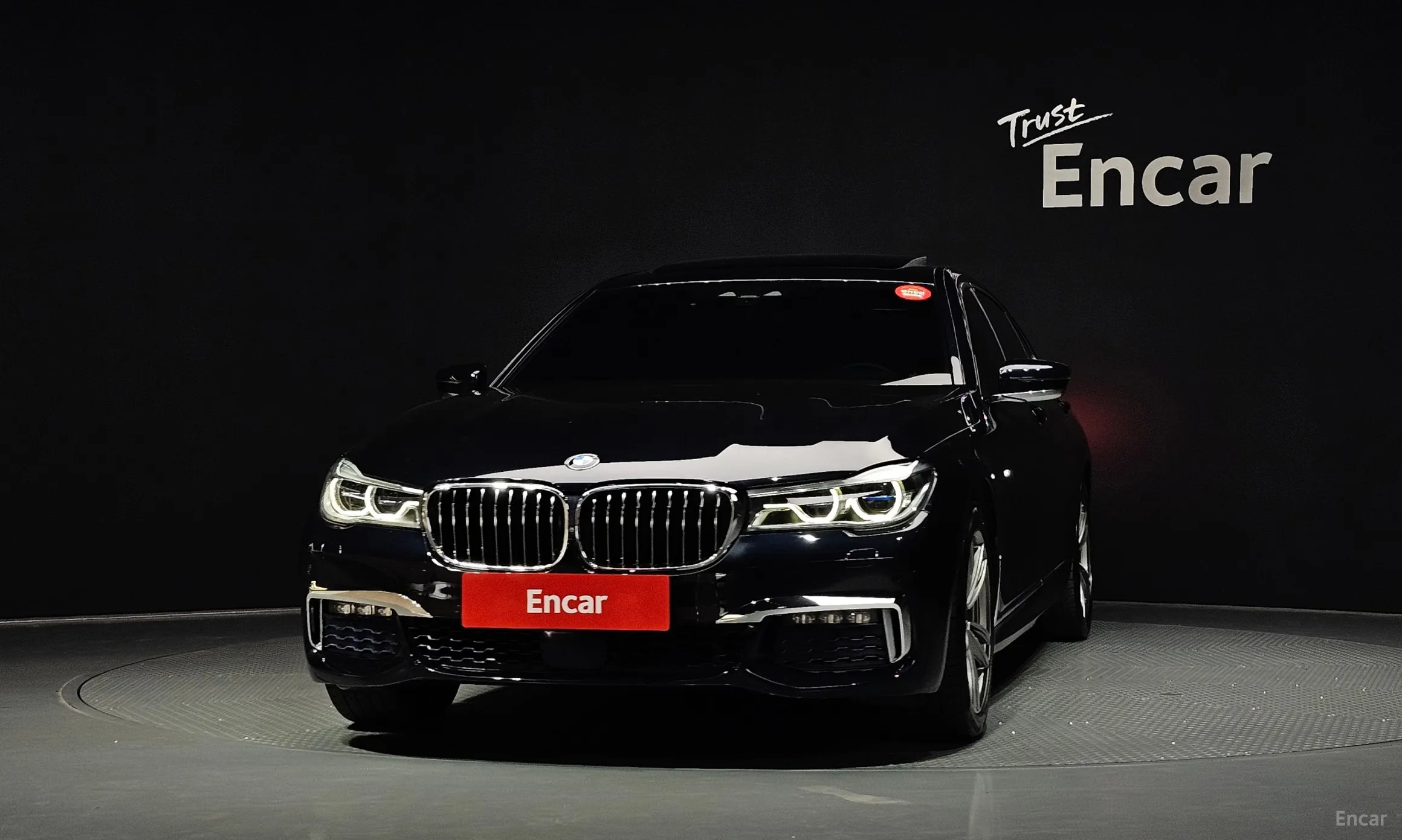 BMW 7 Series (G11) превью 3